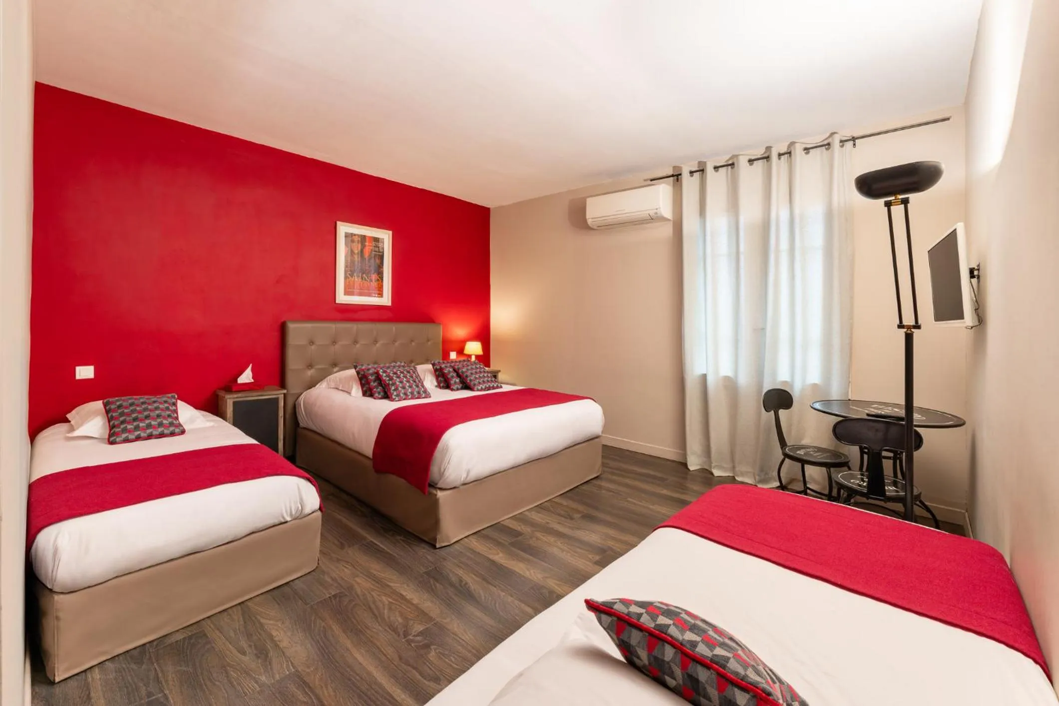 Bedroom, Bed in HOTEL ERMITAGE