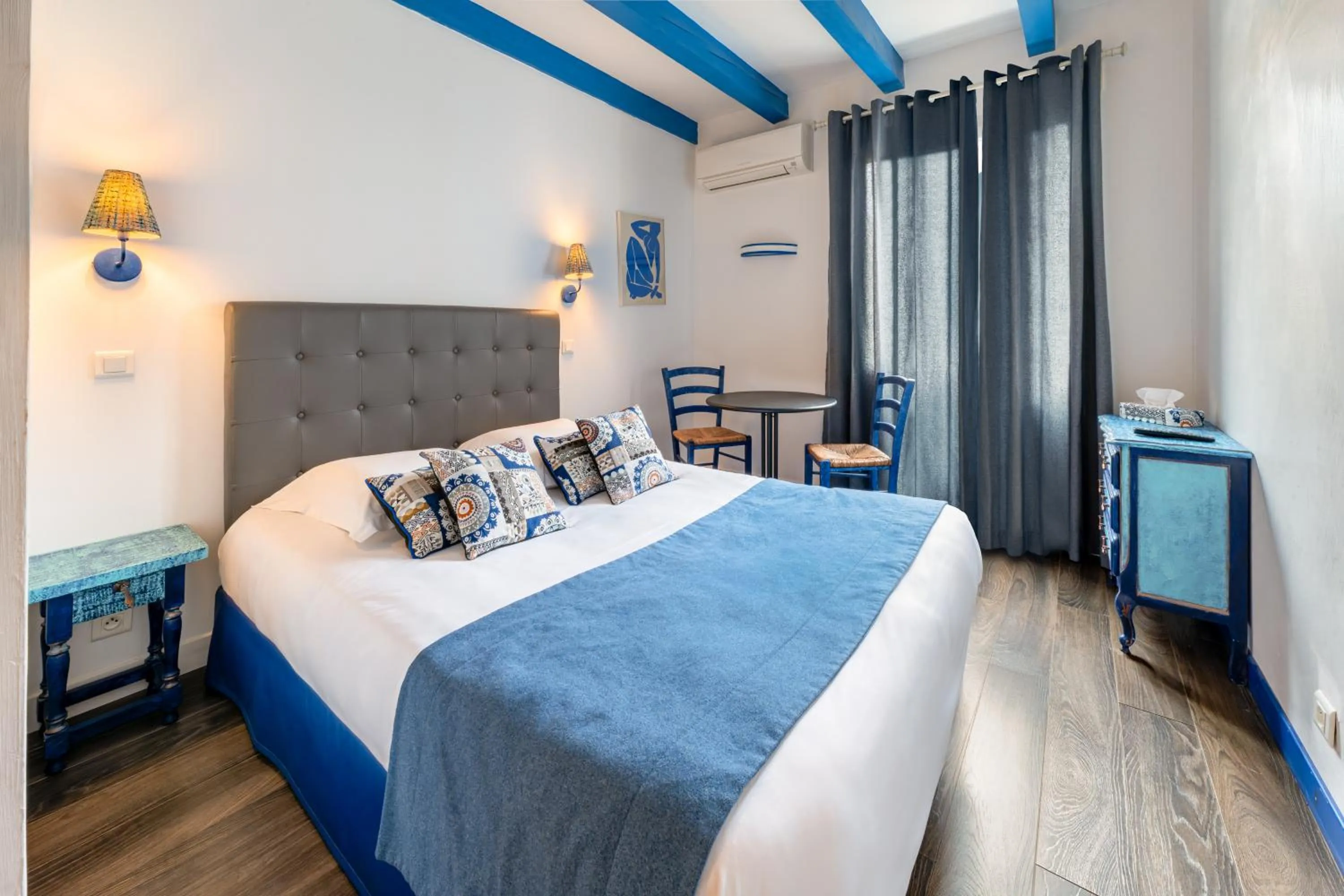 Bedroom, Bed in HOTEL ERMITAGE