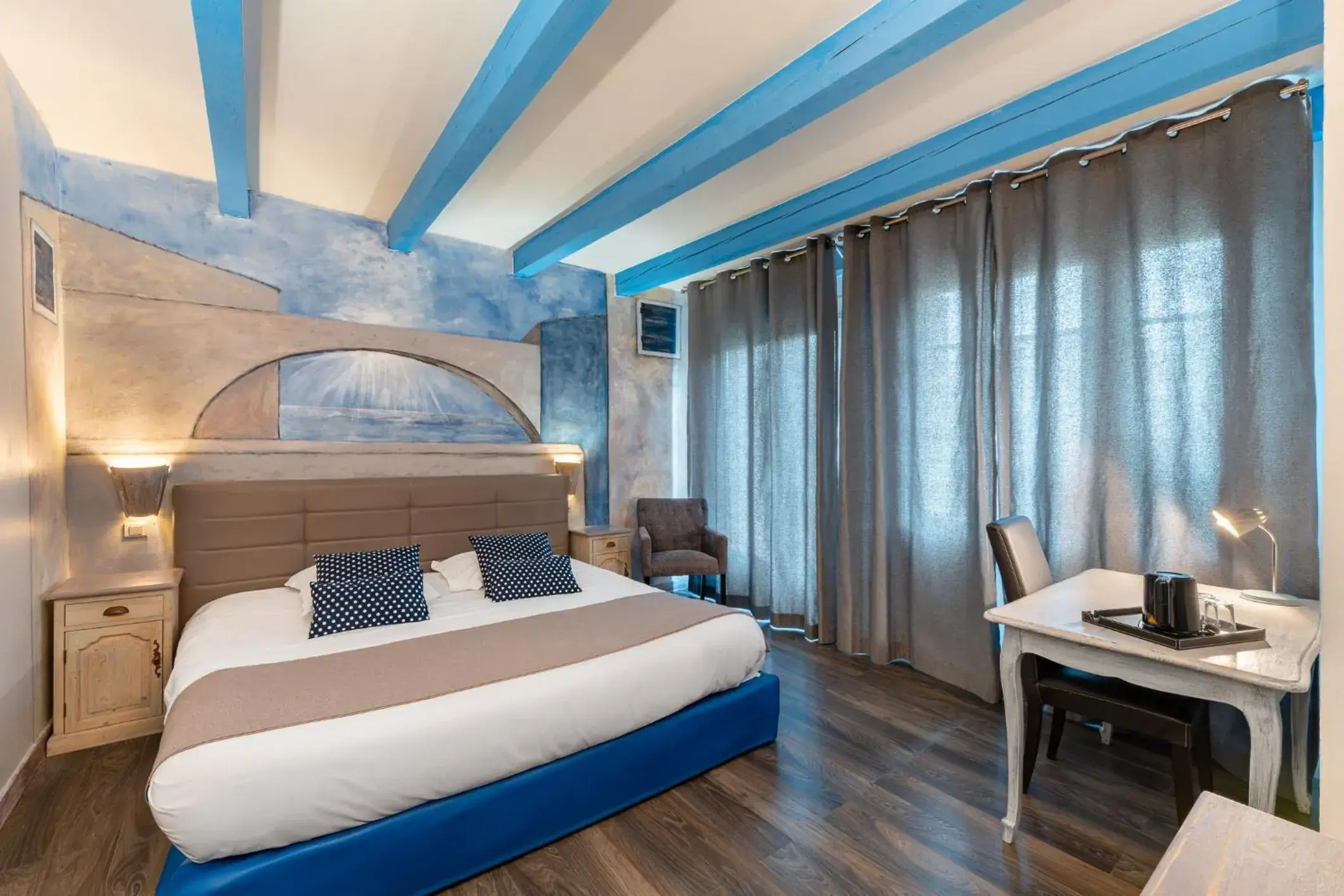 Superior Double Room in HOTEL ERMITAGE Superior Double Room in HOTEL ERMITAGE