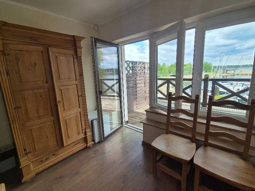 Pensjonat Rybaczówka - noclegi, restauracja, port