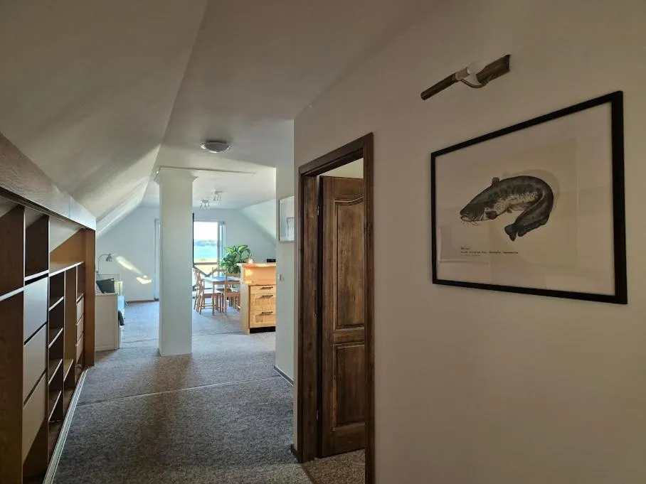 Pensjonat Rybaczówka - noclegi, restauracja, port