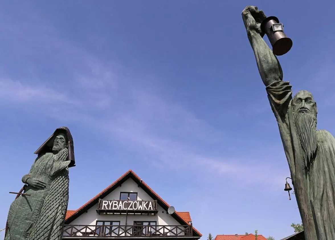 Pensjonat Rybaczówka - noclegi, restauracja, port