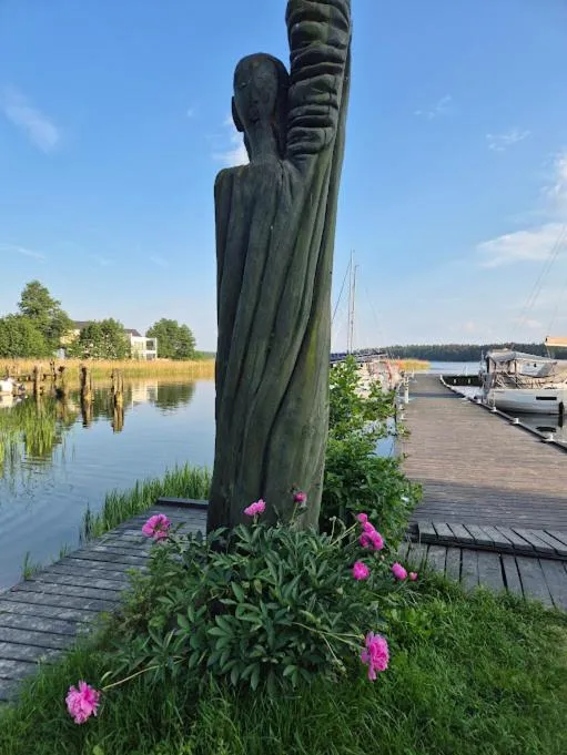 Pensjonat Rybaczówka - noclegi, restauracja, port