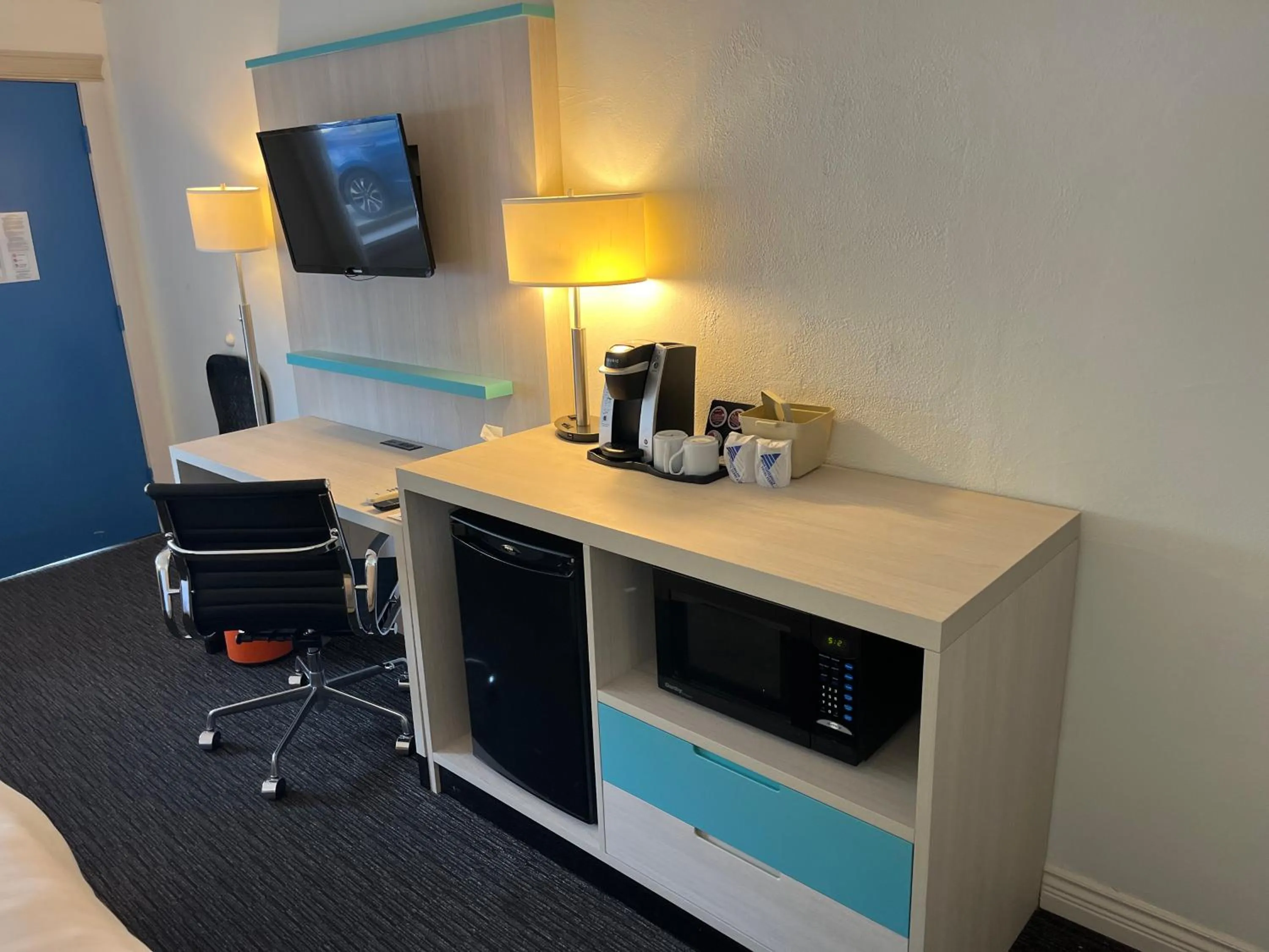 TV and multimedia in Revelstoke Lodge