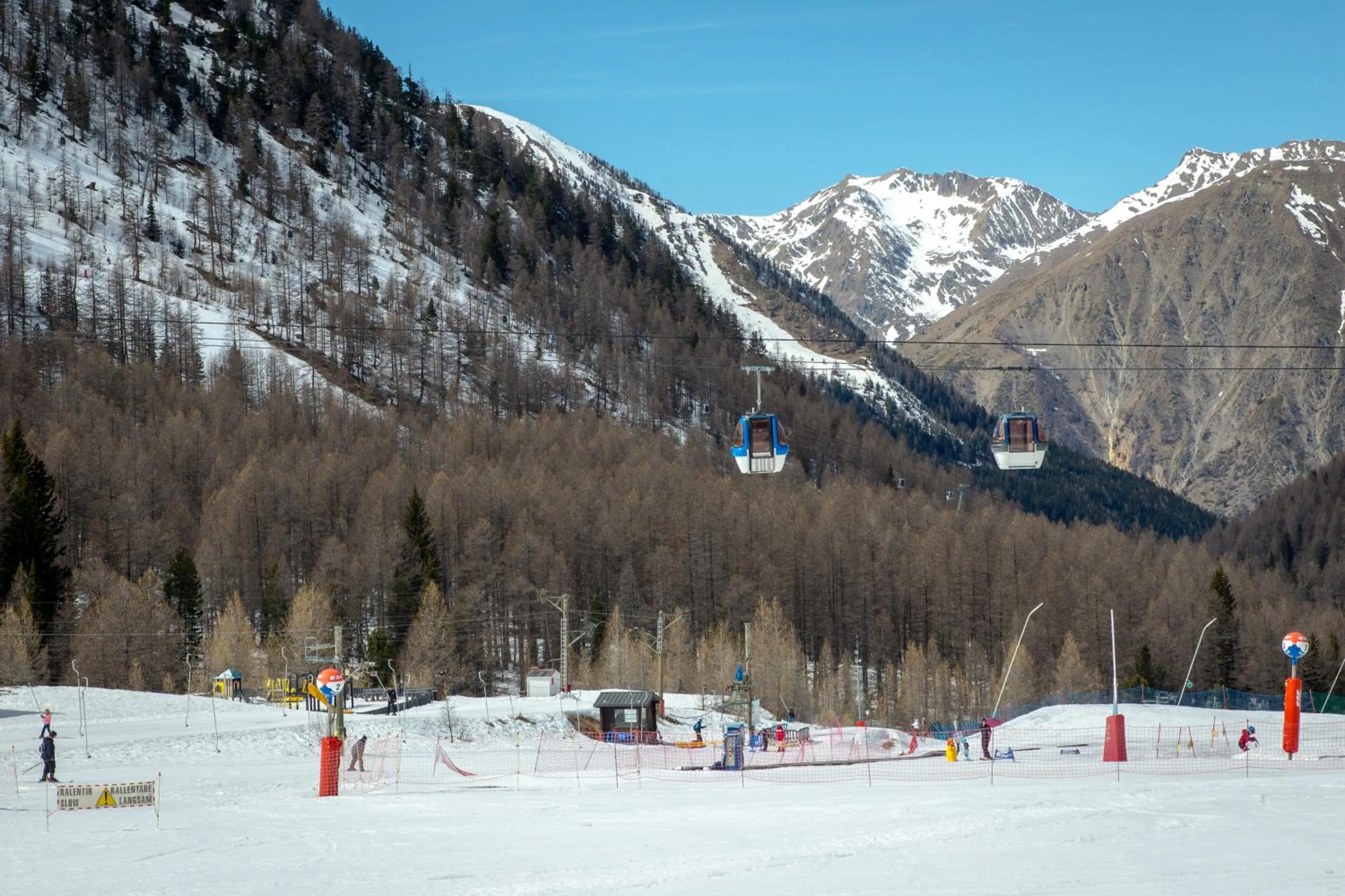 Ski School in SOWELL HOTELS Le Pas du Loup