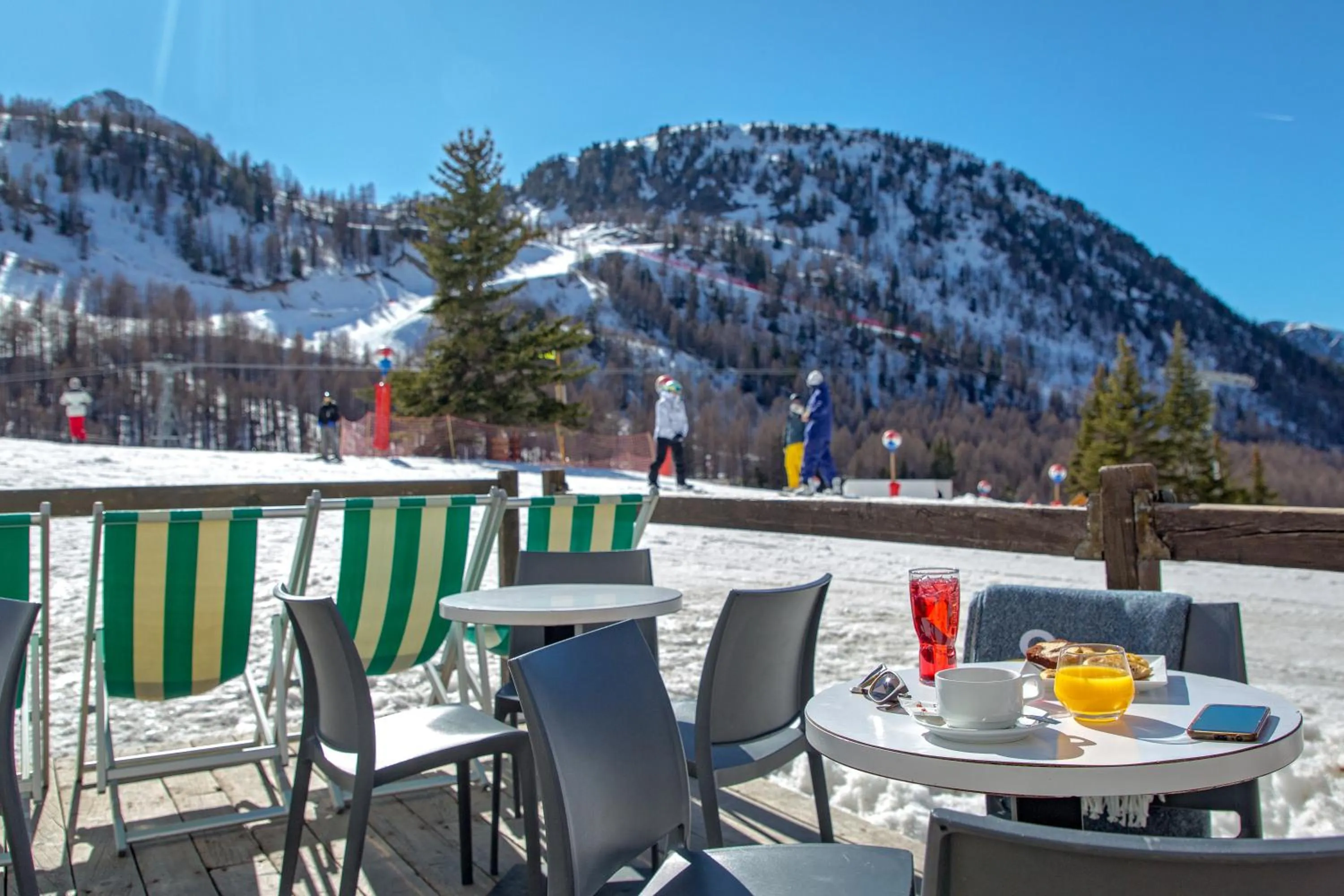 Balcony/Terrace in SOWELL HOTELS Le Pas du Loup