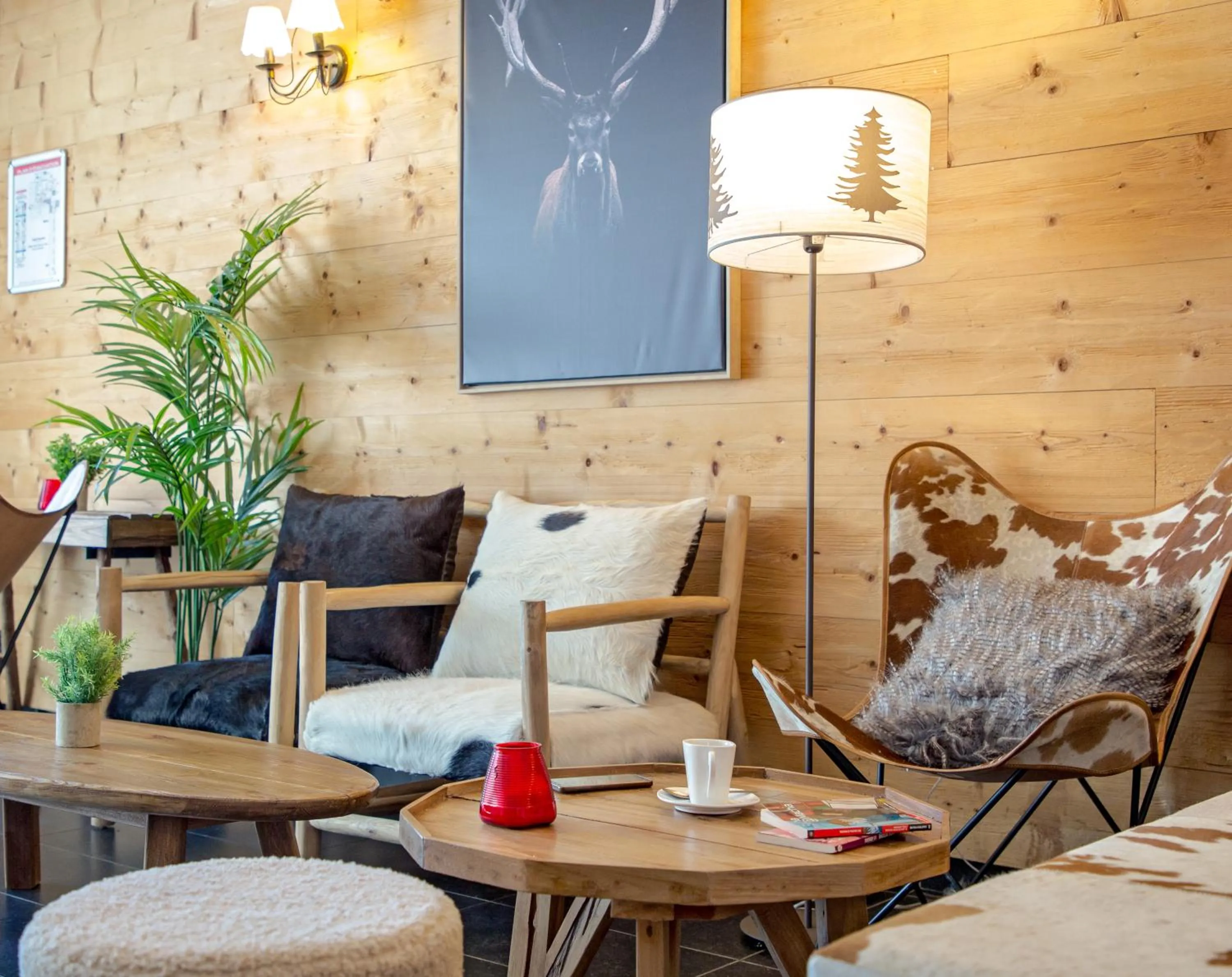 Living room in SOWELL HOTELS Le Pas du Loup