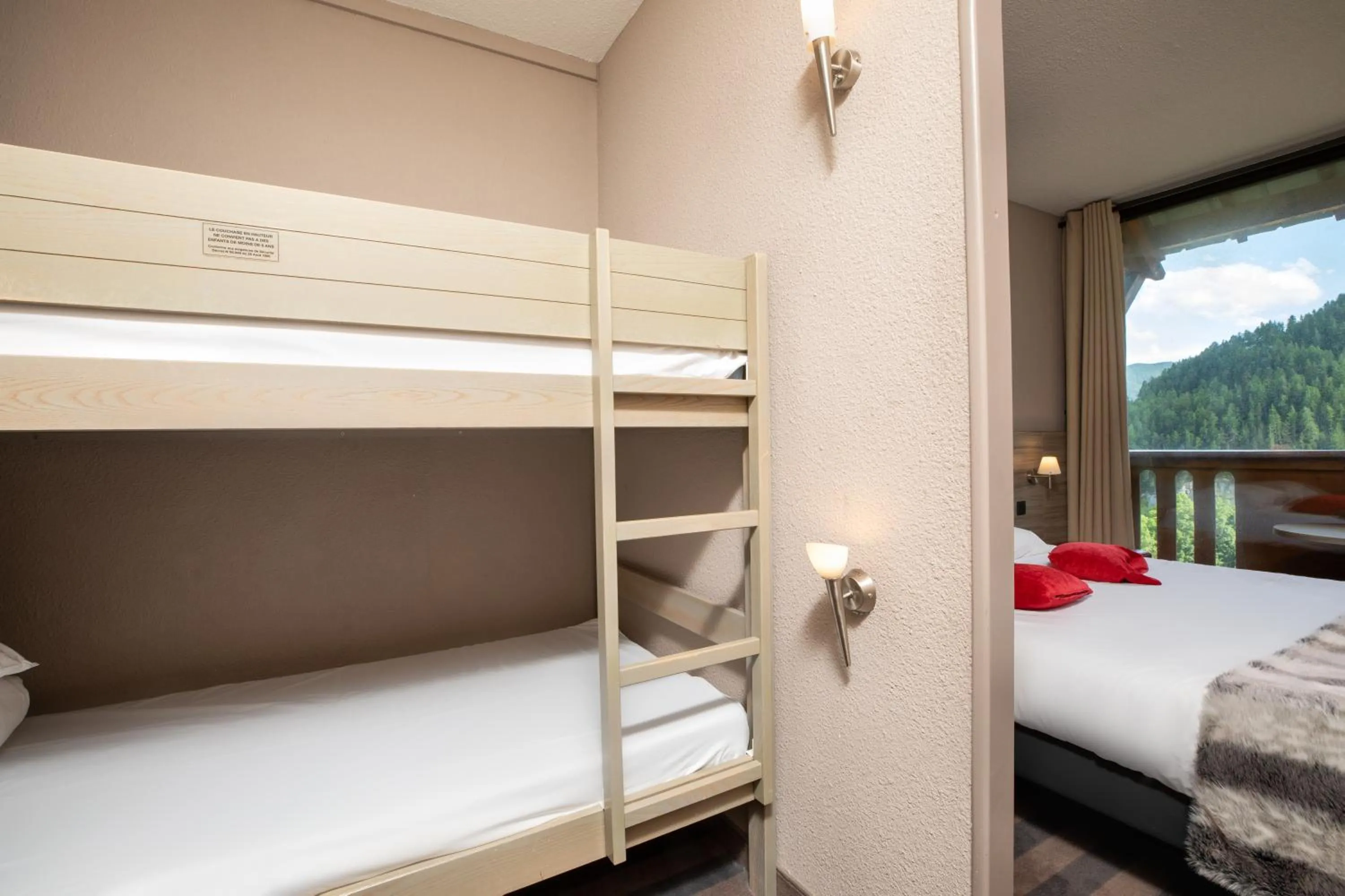 Bed in SOWELL Family Les Bergers