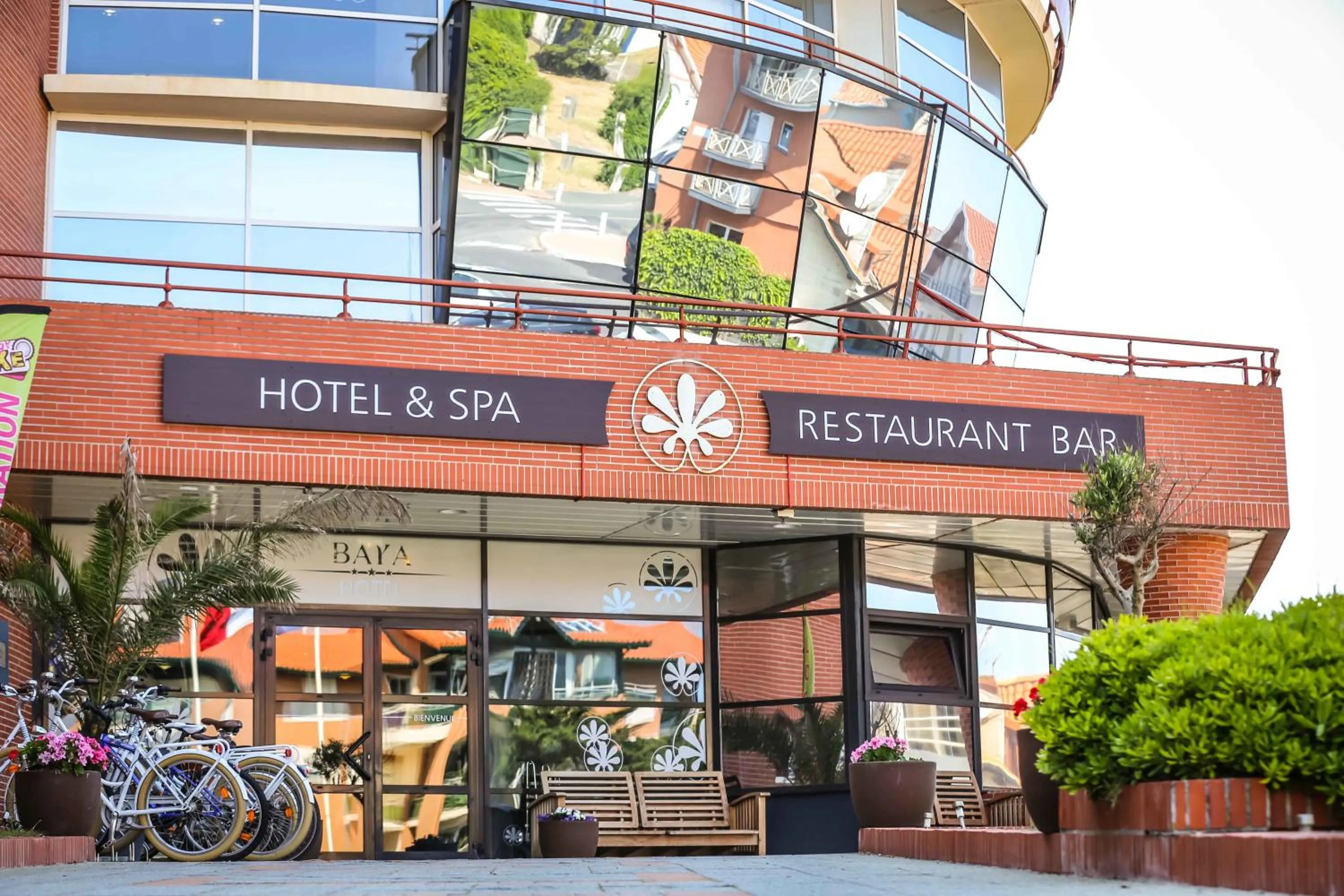 Facade/entrance in Baya Hotel