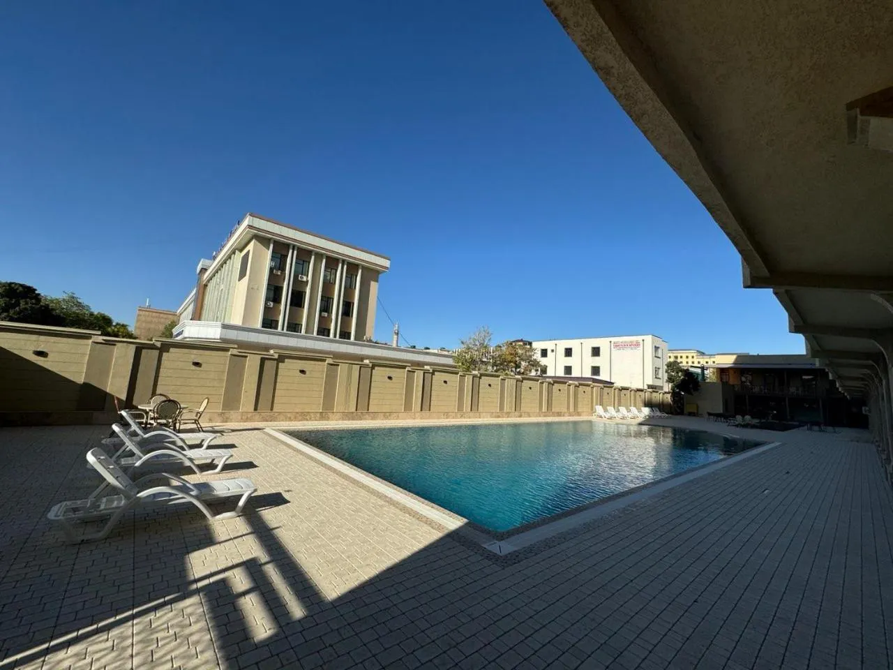 Swimming pool in Orient Star Varahsha