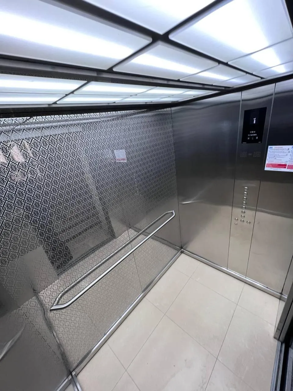 elevator in Orient Star Varahsha