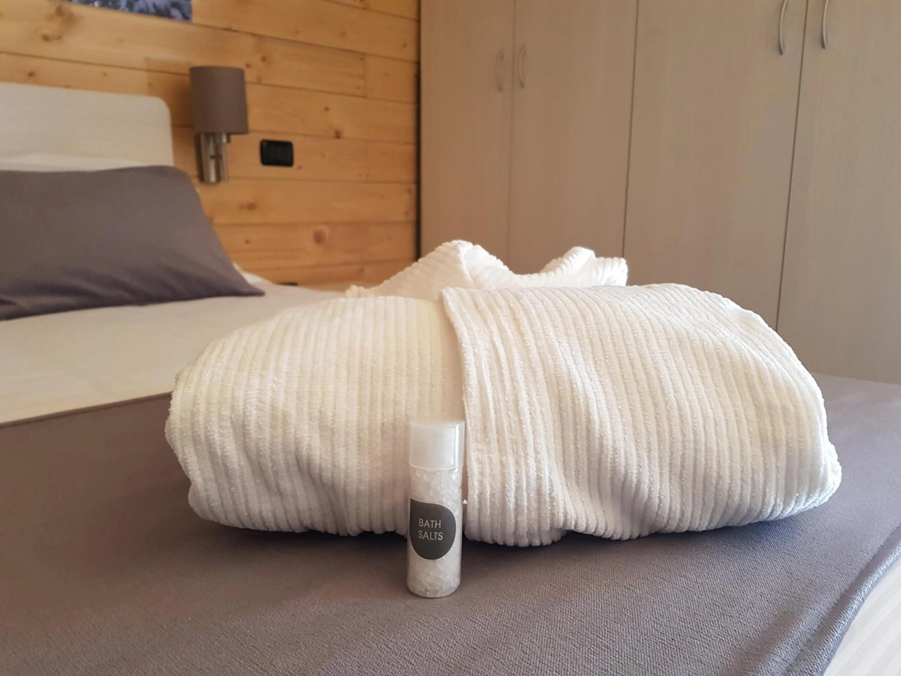 Bedroom, Bed in Lorica Suite Lago