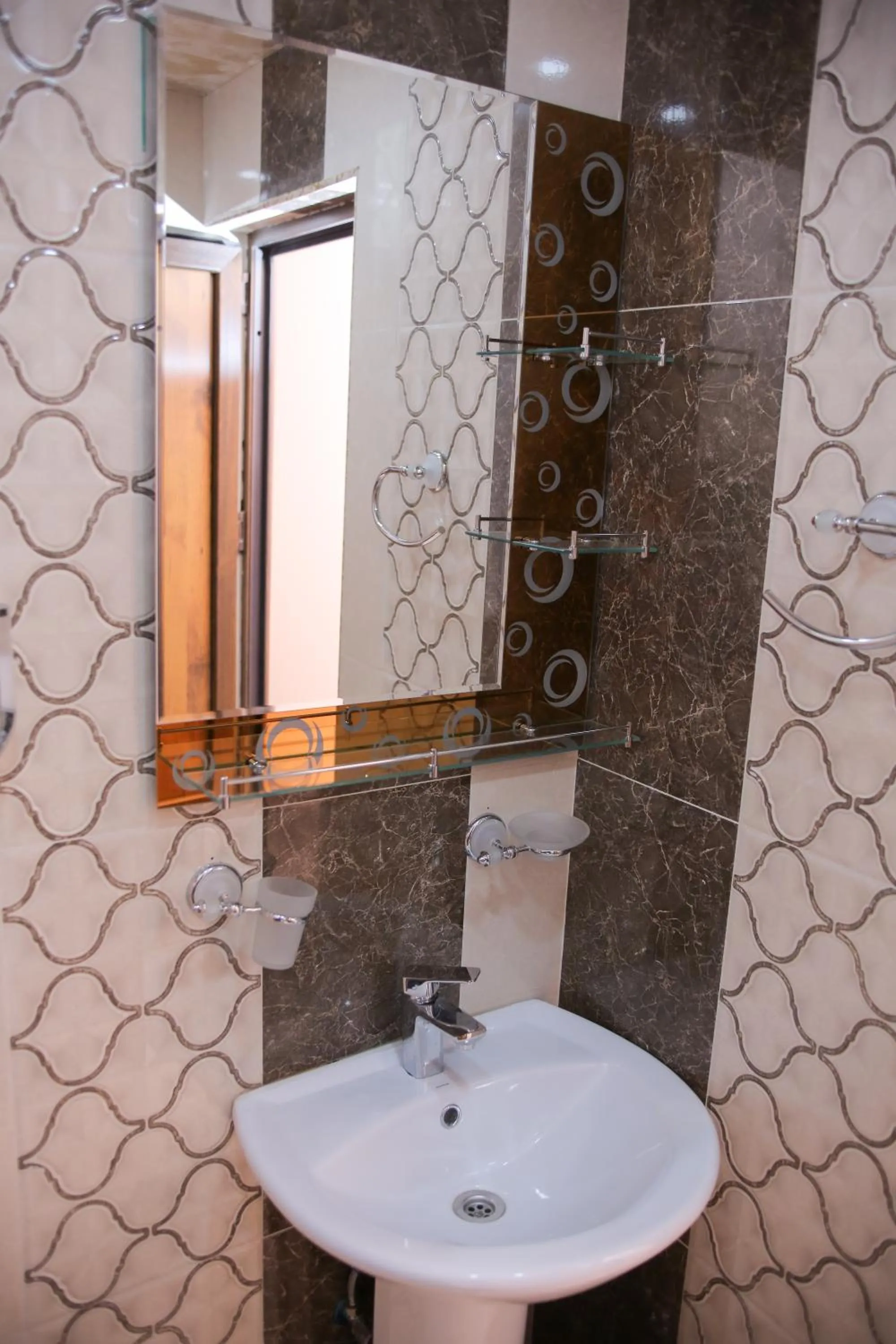 Shower in Red Hotel Yerevan Center