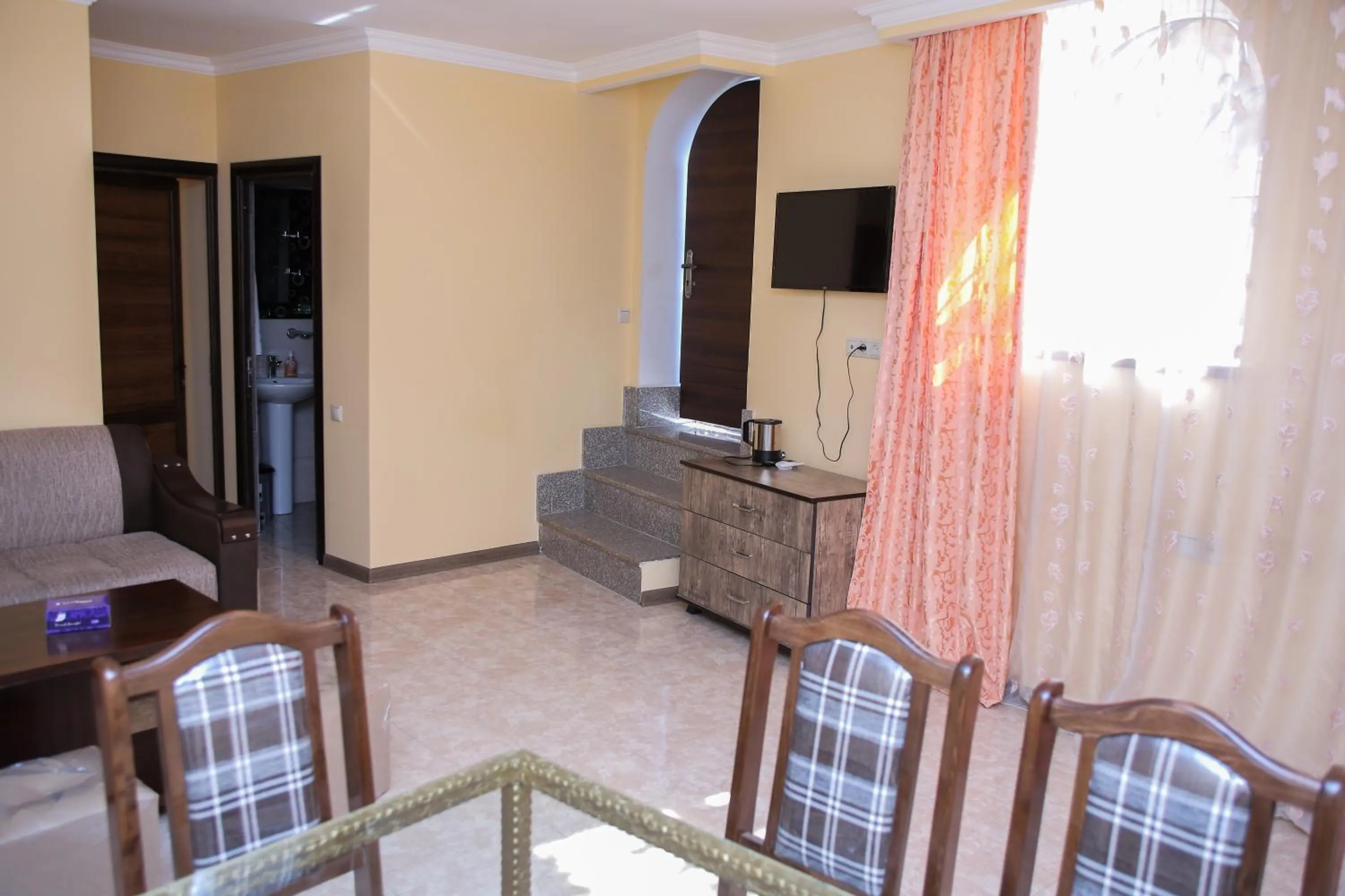 TV and multimedia in Red Hotel Yerevan Center