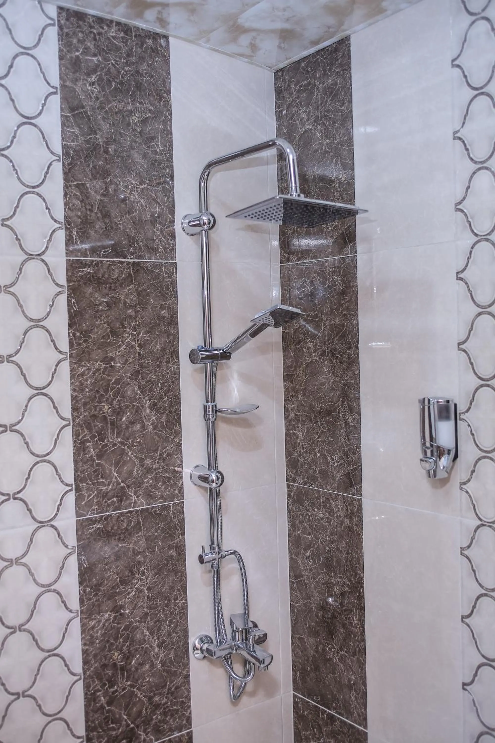 Shower in Red Hotel Yerevan Center