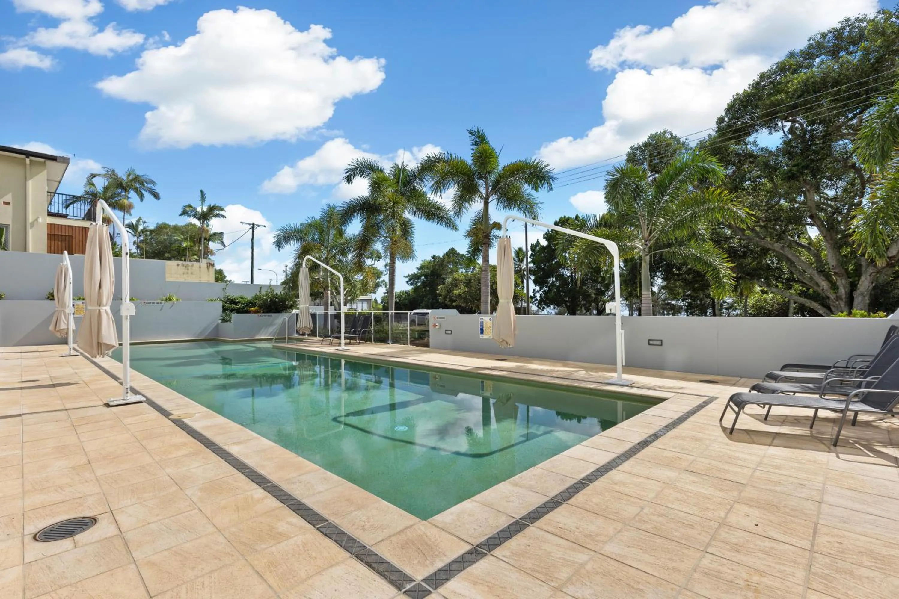 Swimming pool in Tingeera Beachfront Apartments