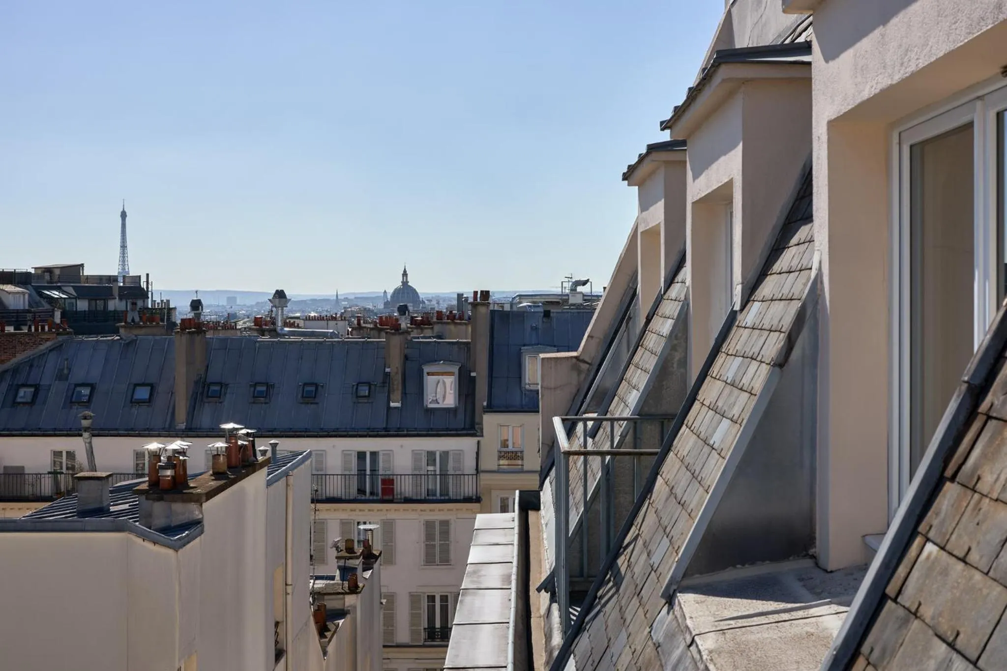 View (from property/room) in Timhotel Opéra Blanche Fontaine