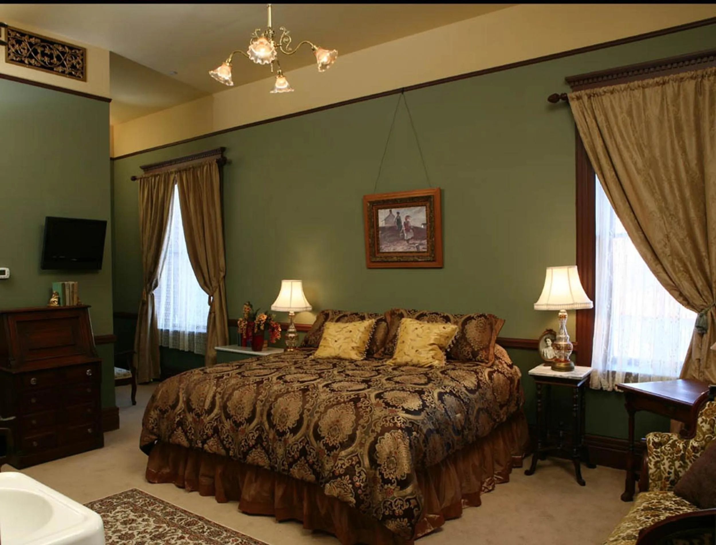 Decorative detail, Bed in Martin & Mason Hotel