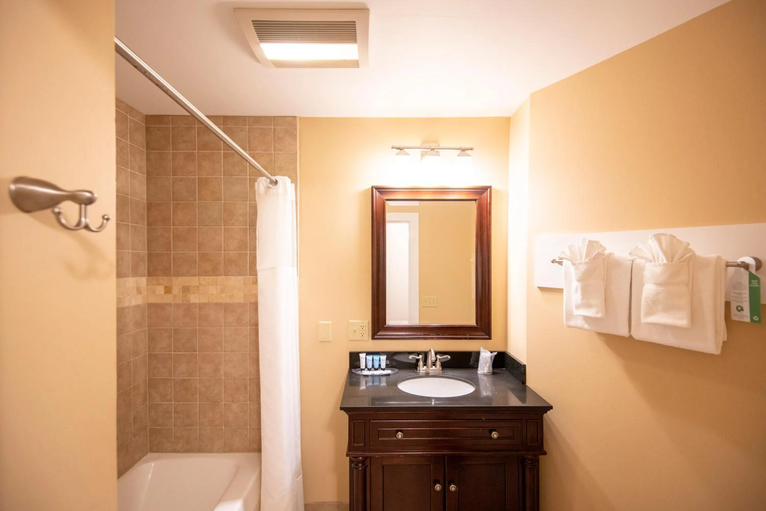 Bathroom in Bar Harbor Manor