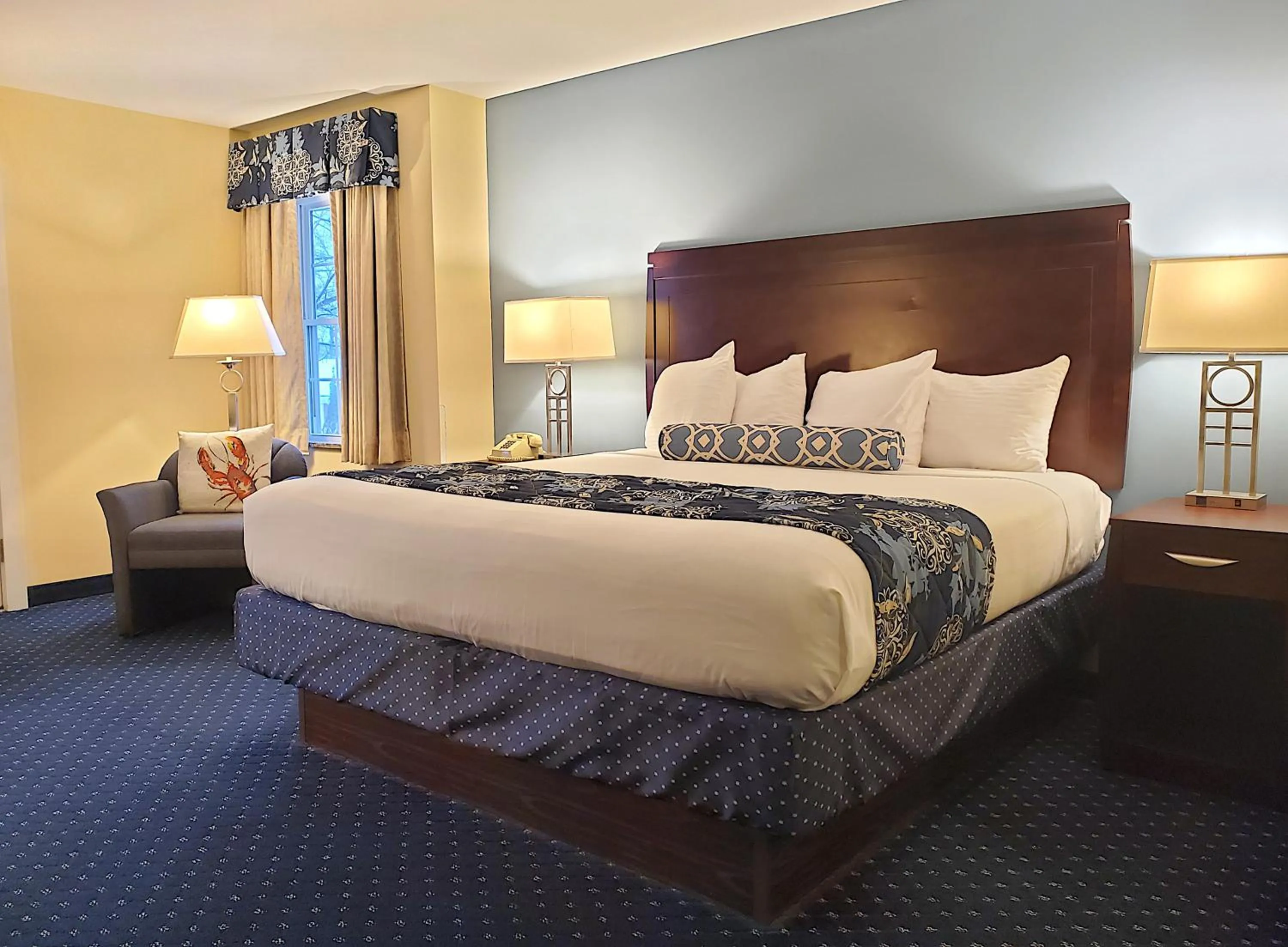 Bed in Bar Harbor Manor