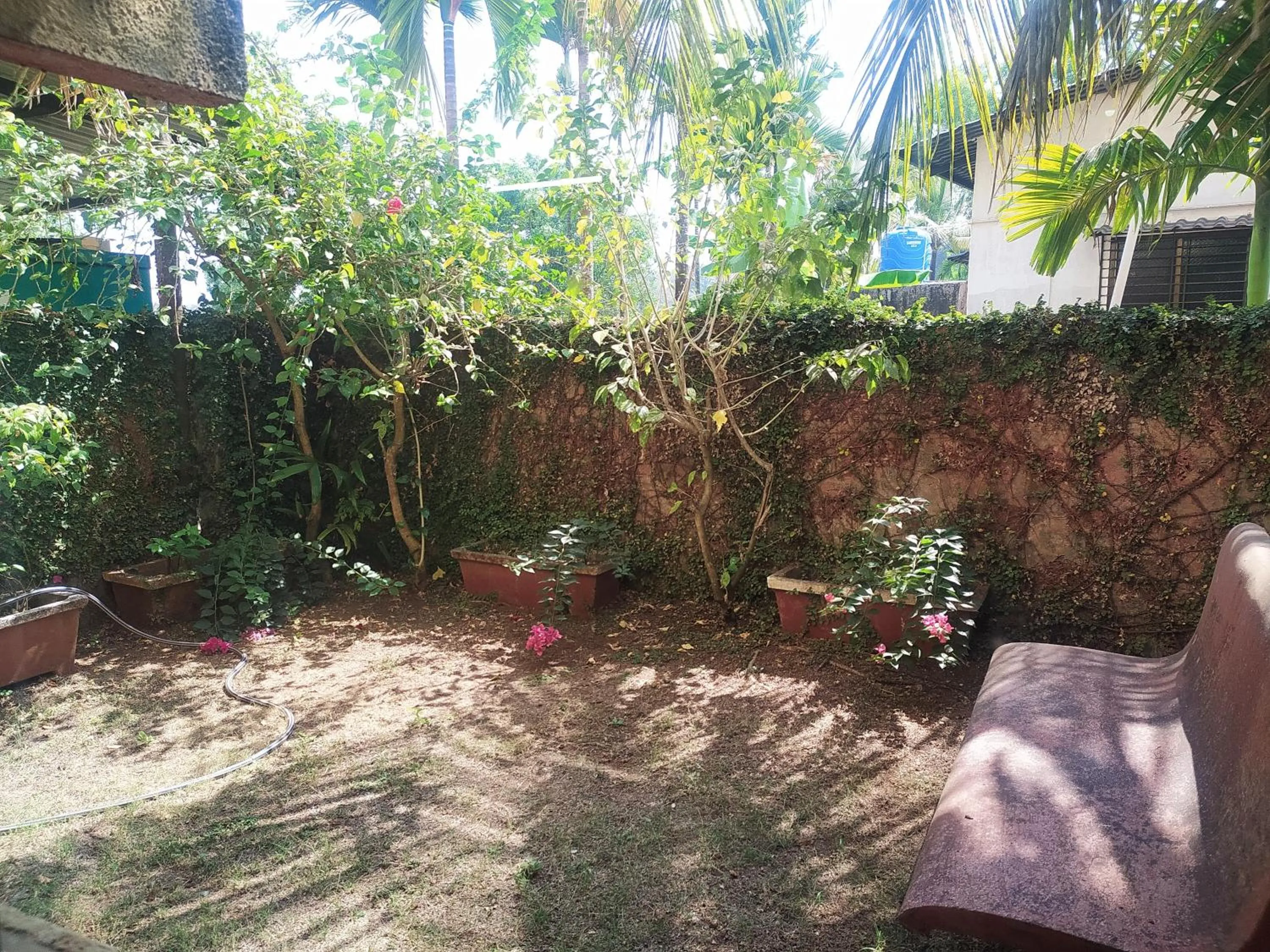 Garden in Sea Winds Hotel, Guhagar