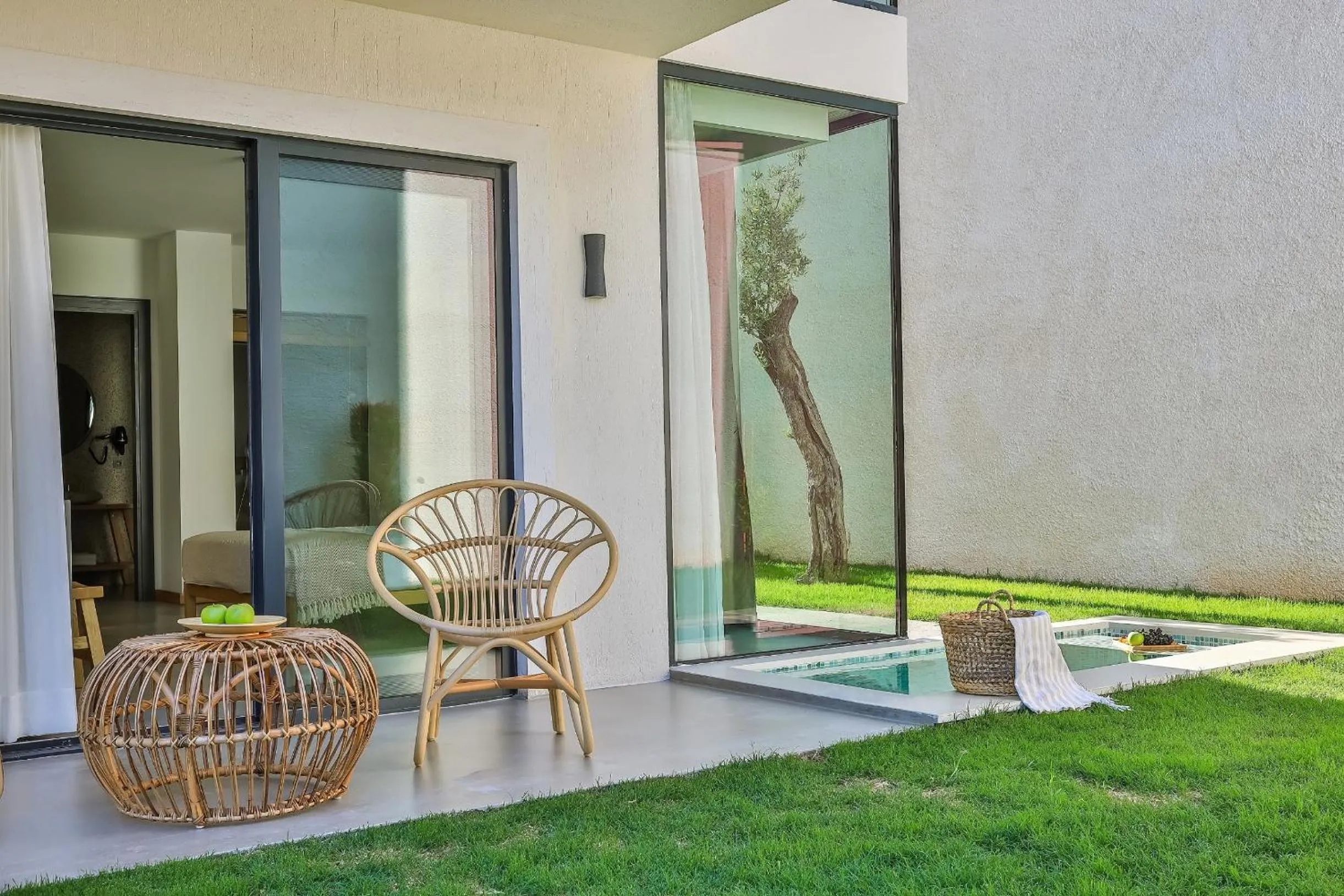 Garden view in Carruba Boutique Hotel