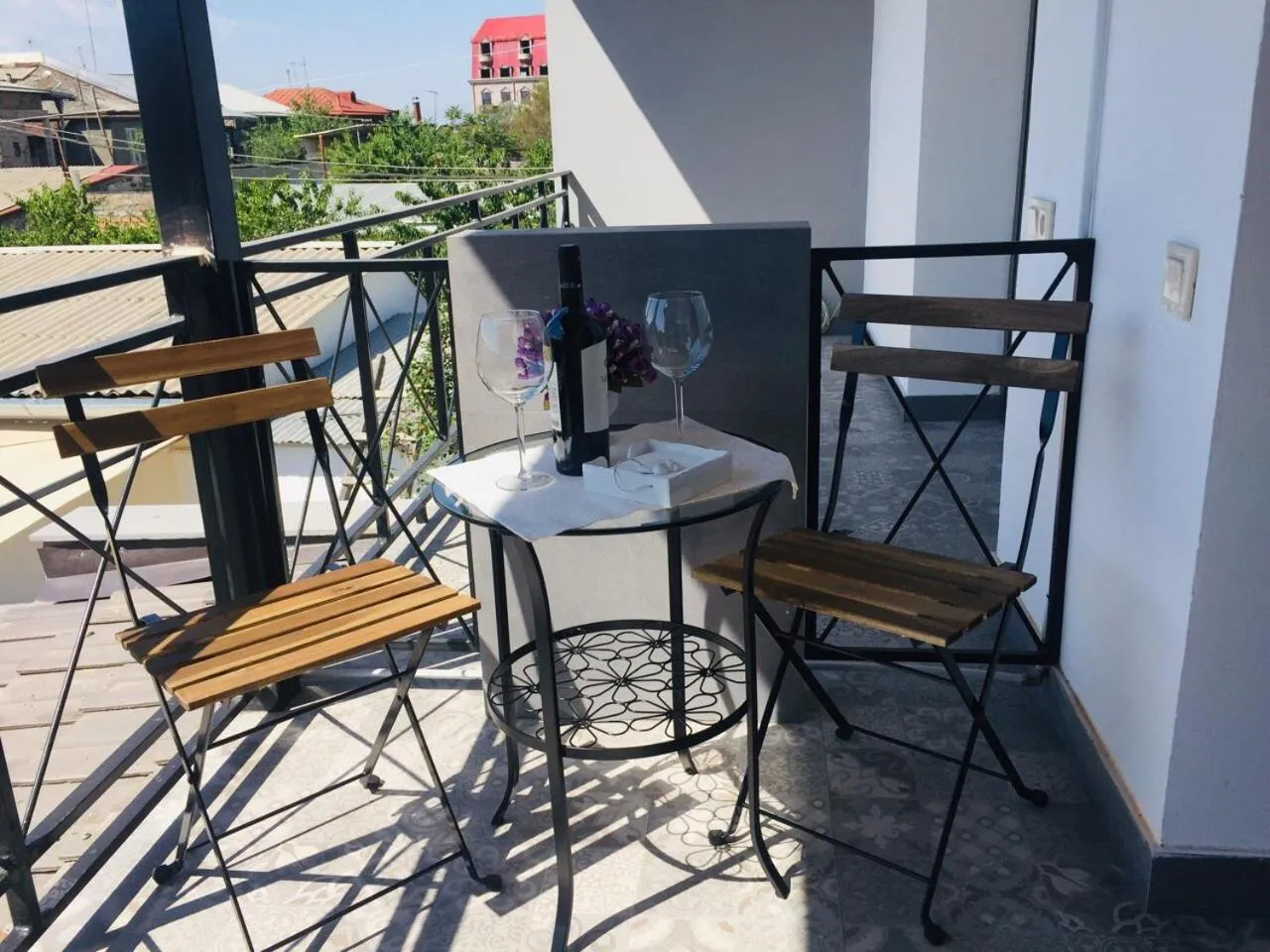 Day in Garden Lounge Hotel