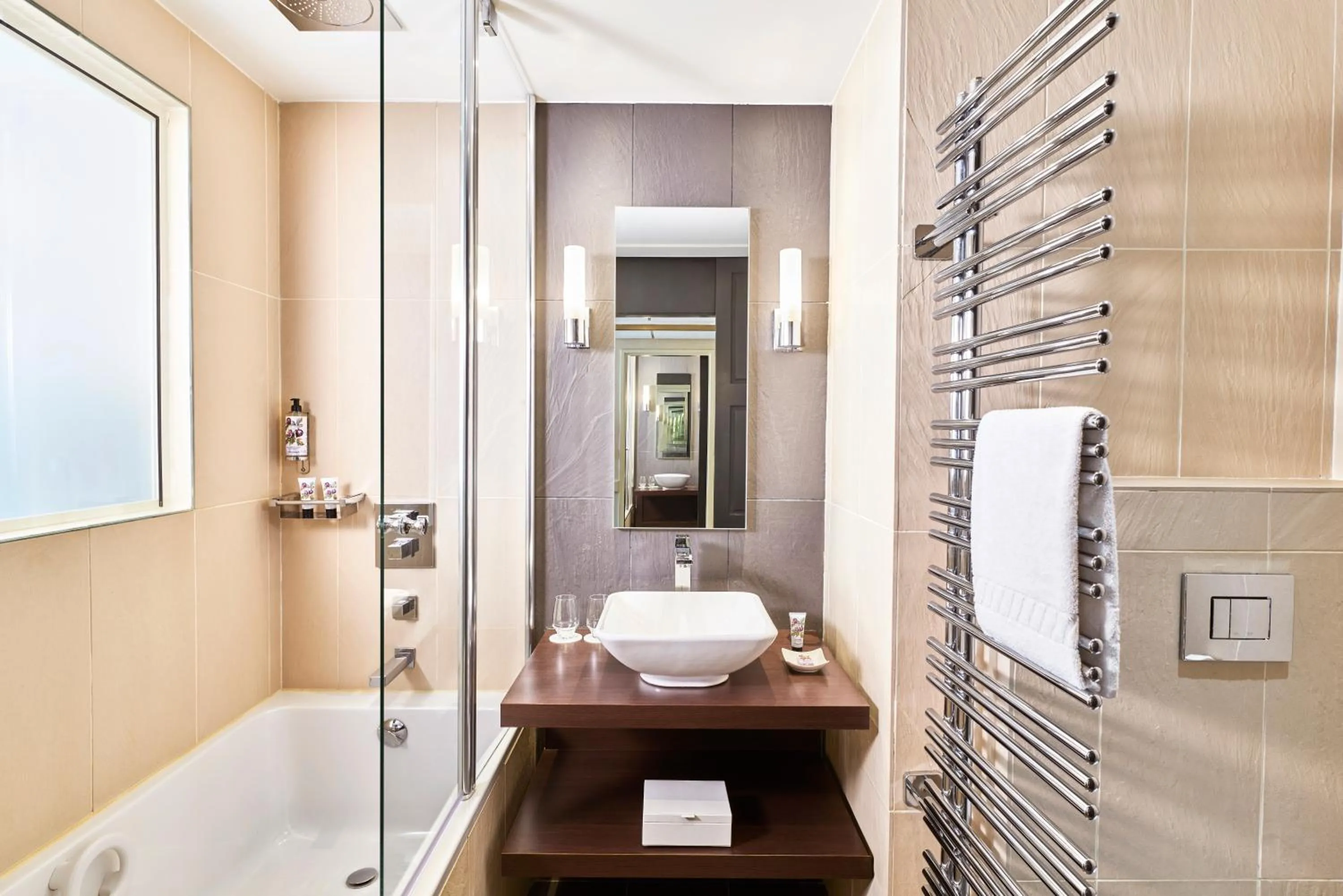 Bathroom in Hôtel Barrière Le Gray d'Albion