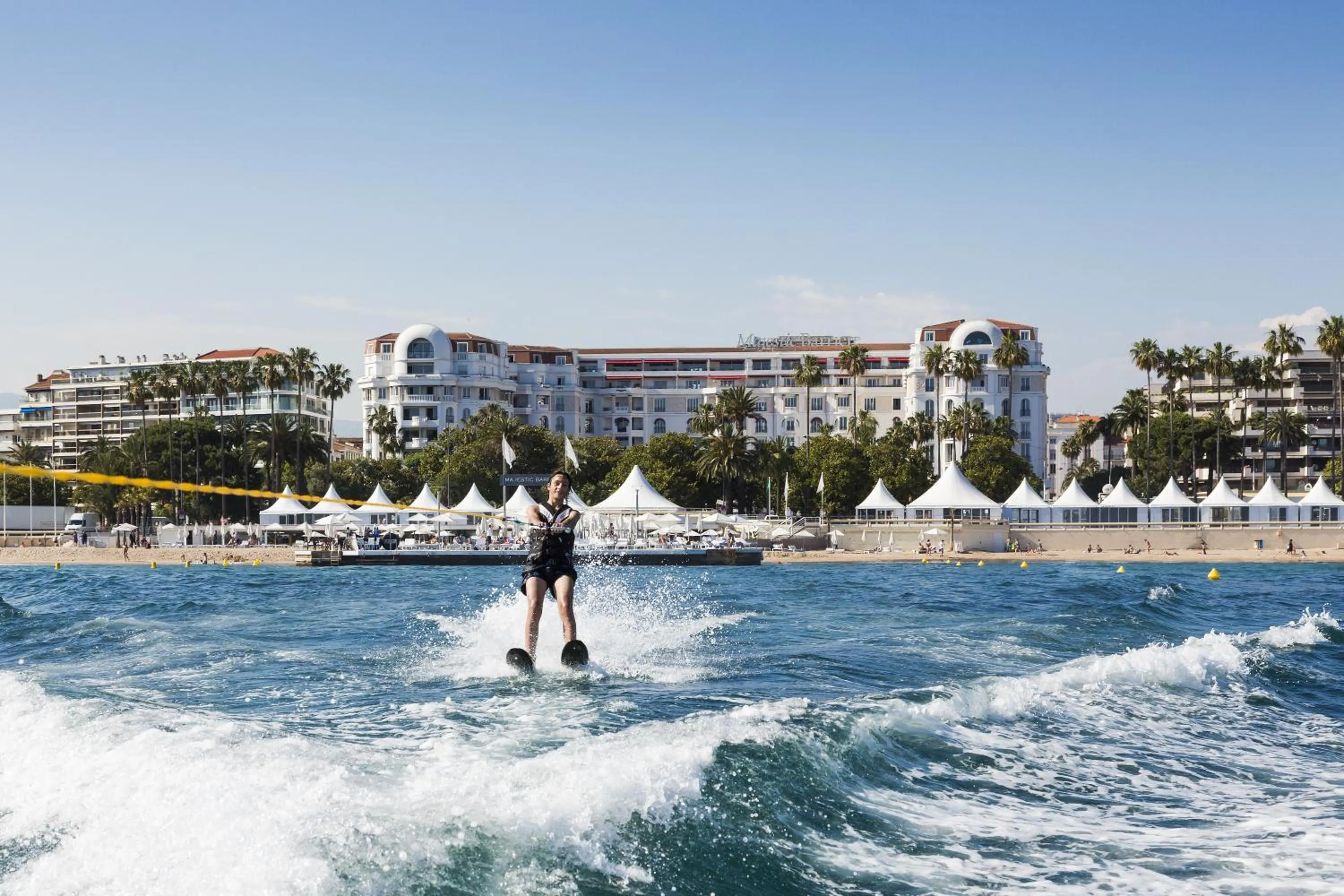 Beach in Hôtel Barrière Le Majestic Cannes