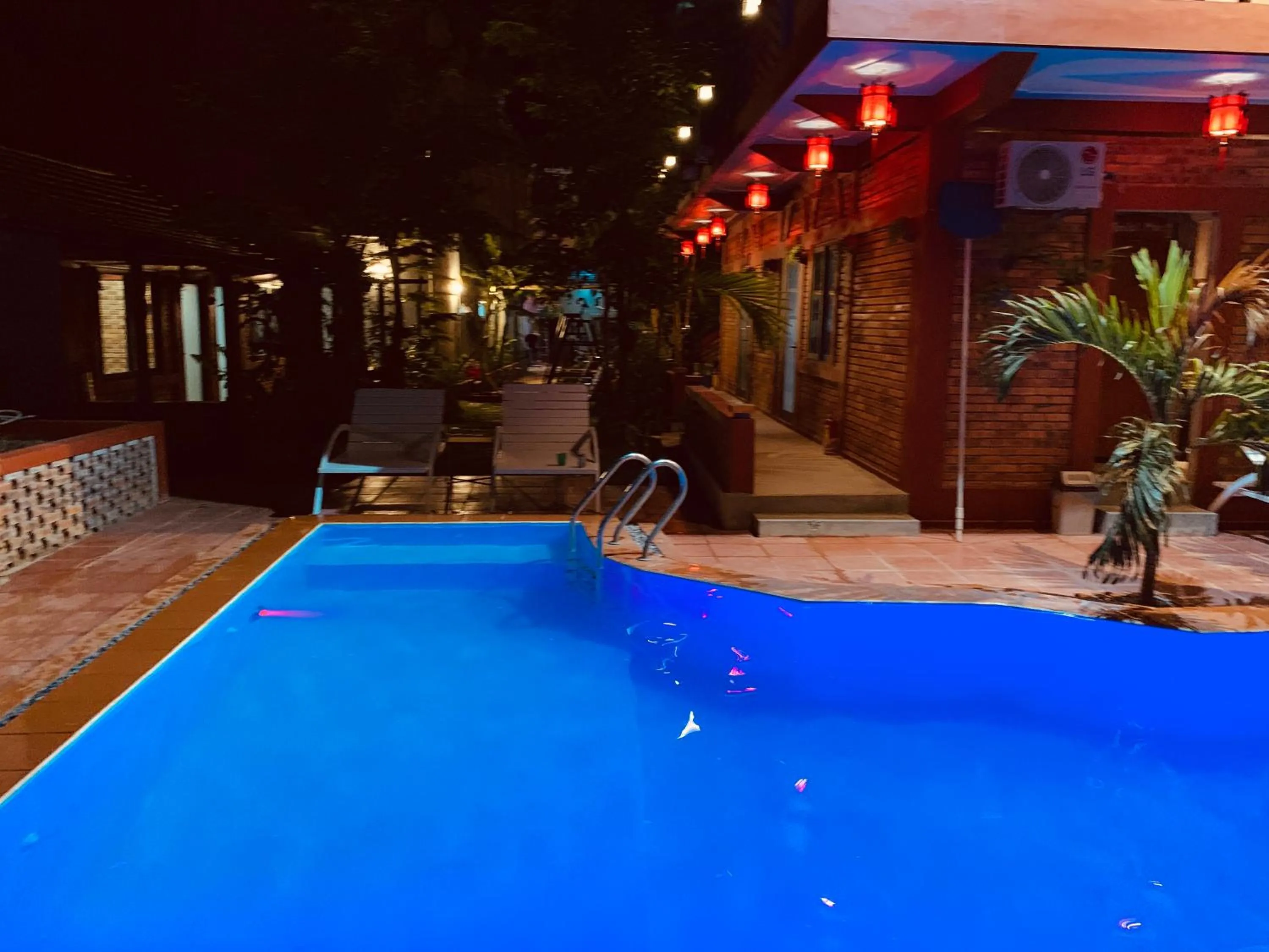 Pool view in Vu's Homestay