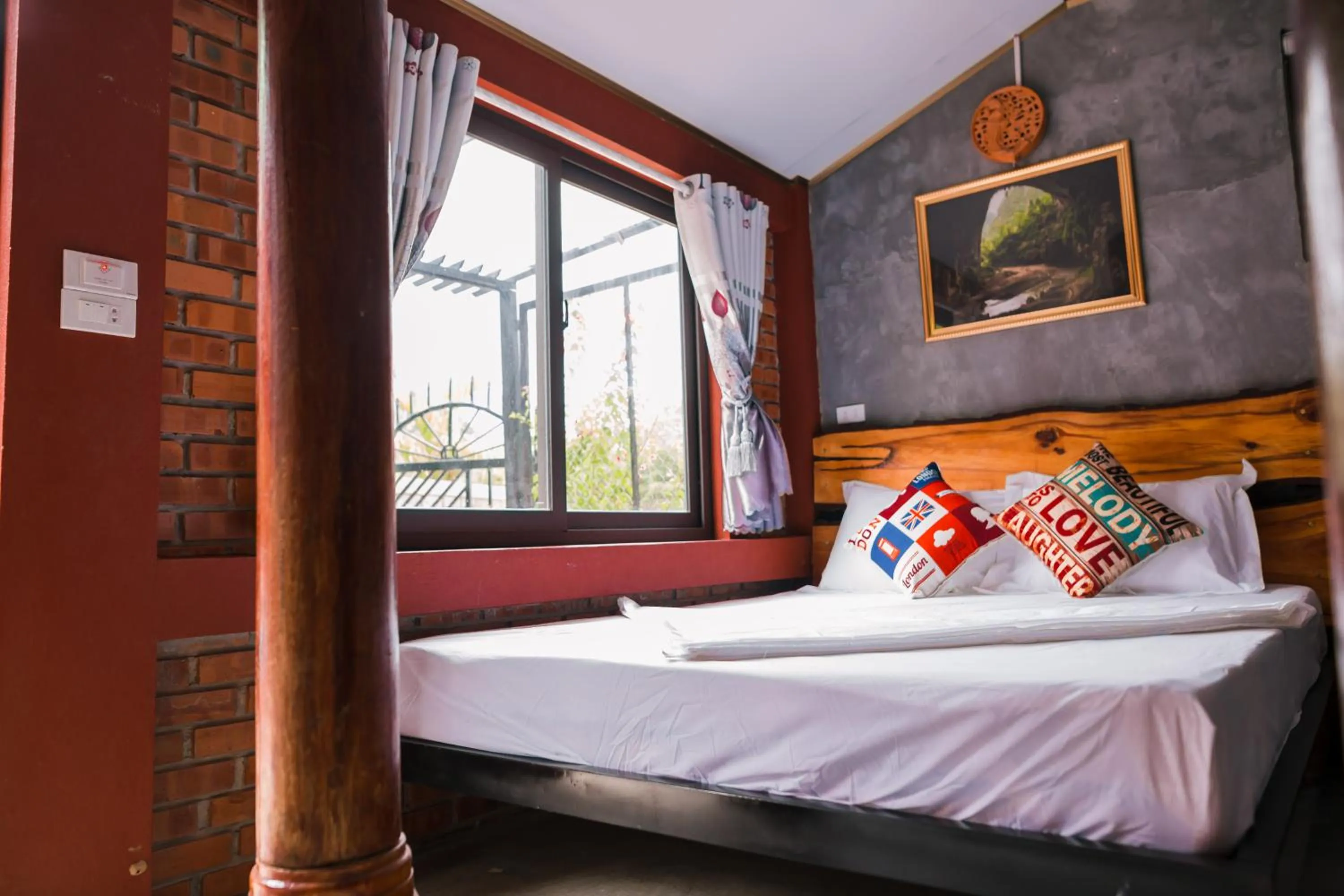 Bed in Vu's Homestay