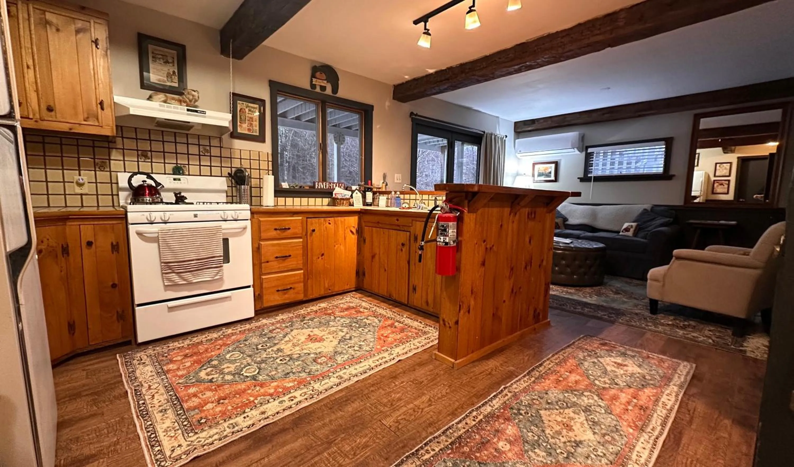 kitchen in Phineas Swann Inn & Spa