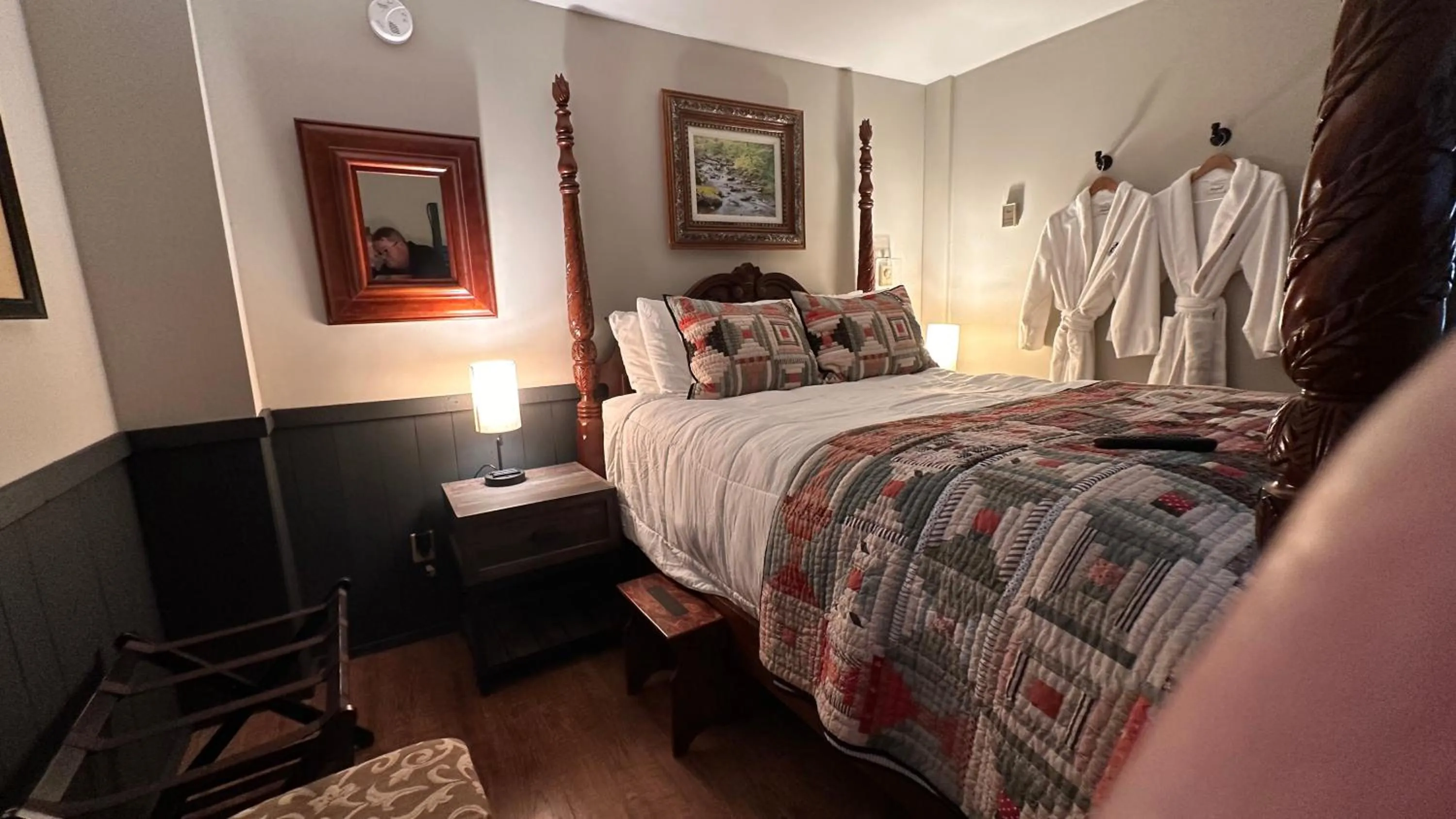 Bedroom, Bed in Phineas Swann Inn & Spa