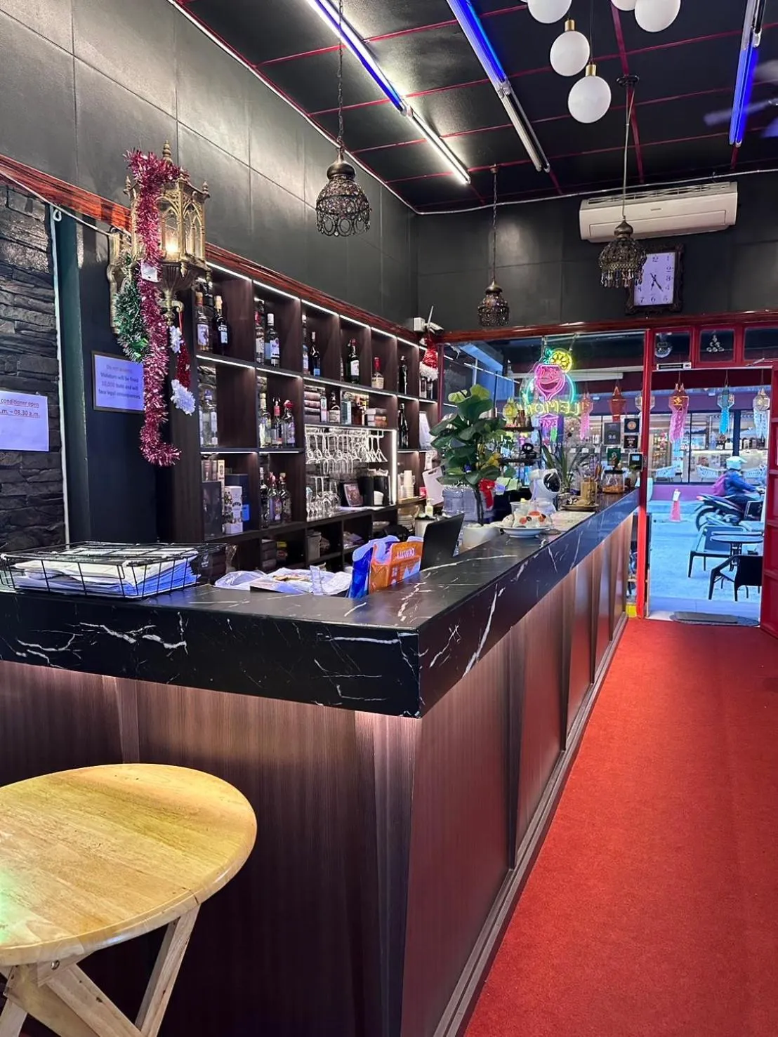 Lounge or bar in Lemonap Hostel