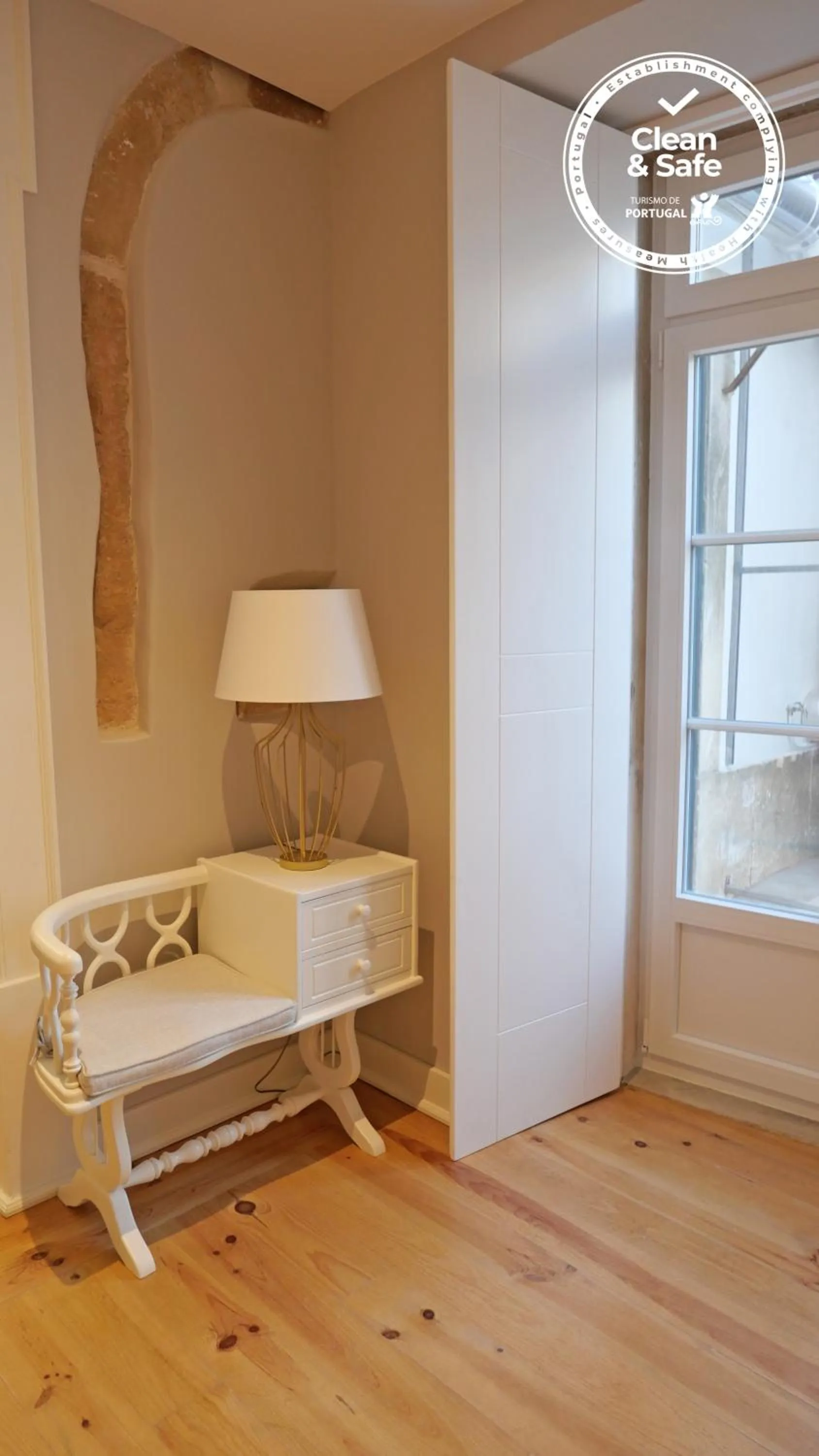 Living room, Bed in Casa dos Ofícios Hotel