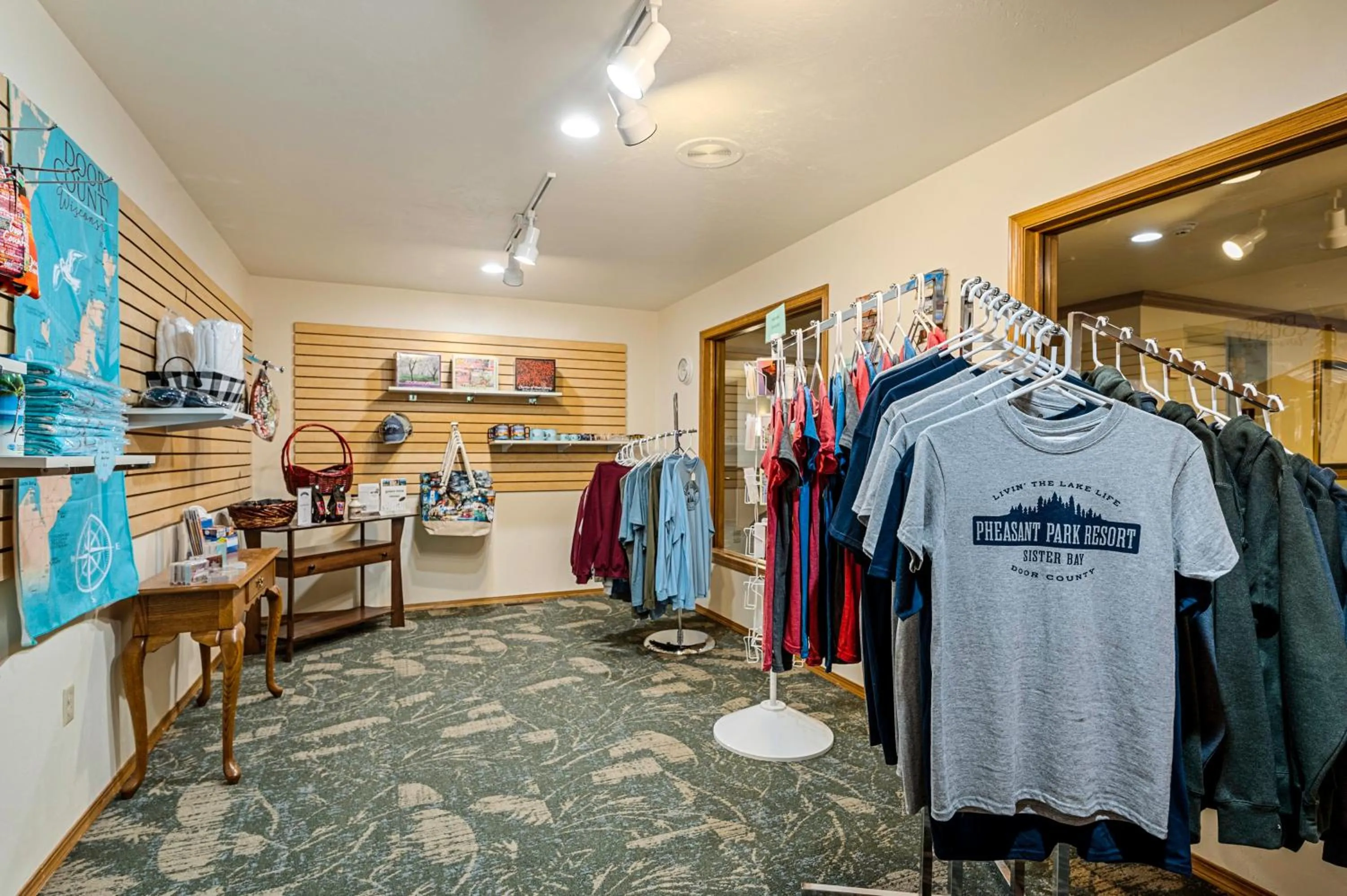 Shopping Area in Pheasant Park Resort