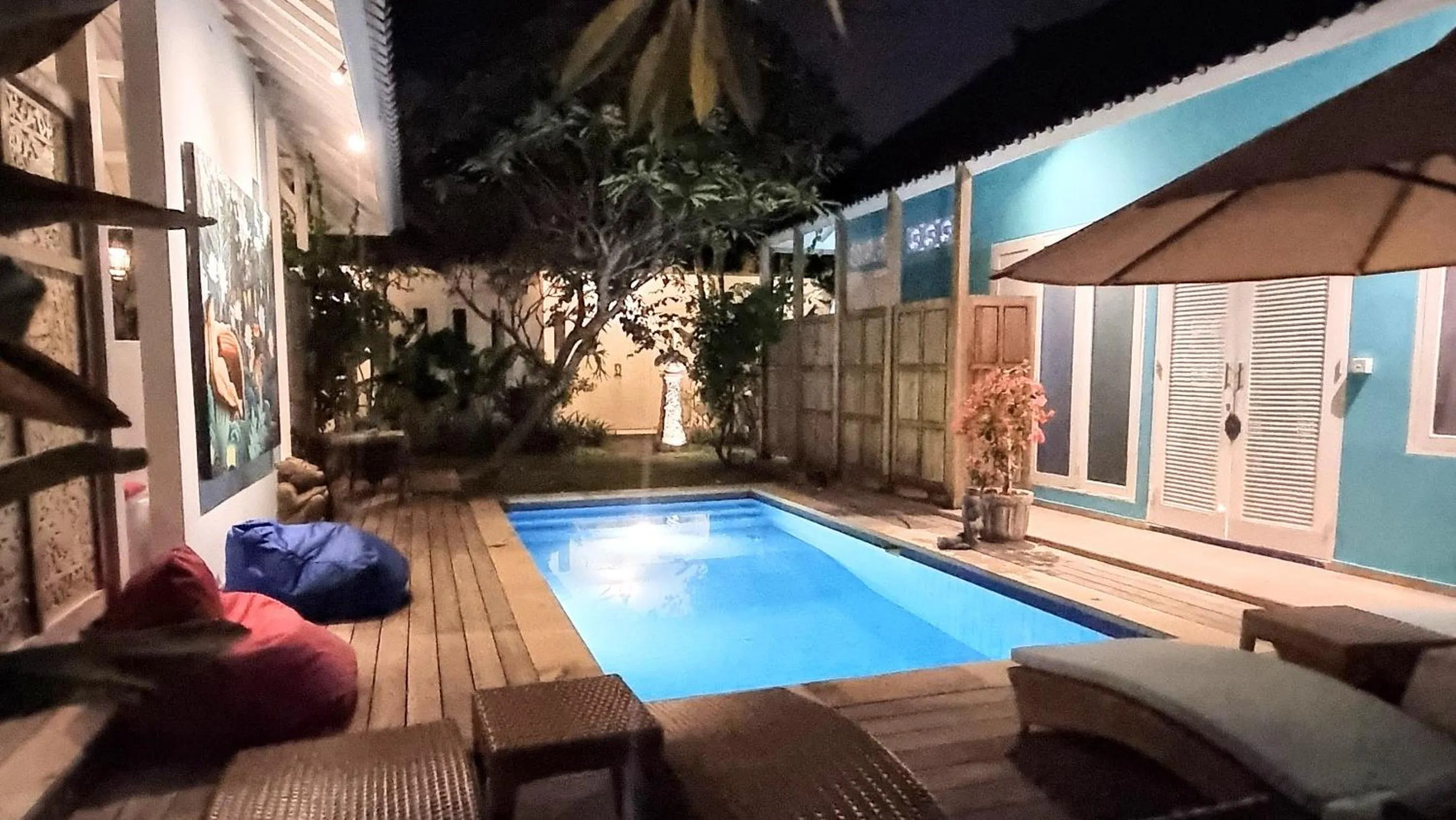 Swimming pool in Starling villas