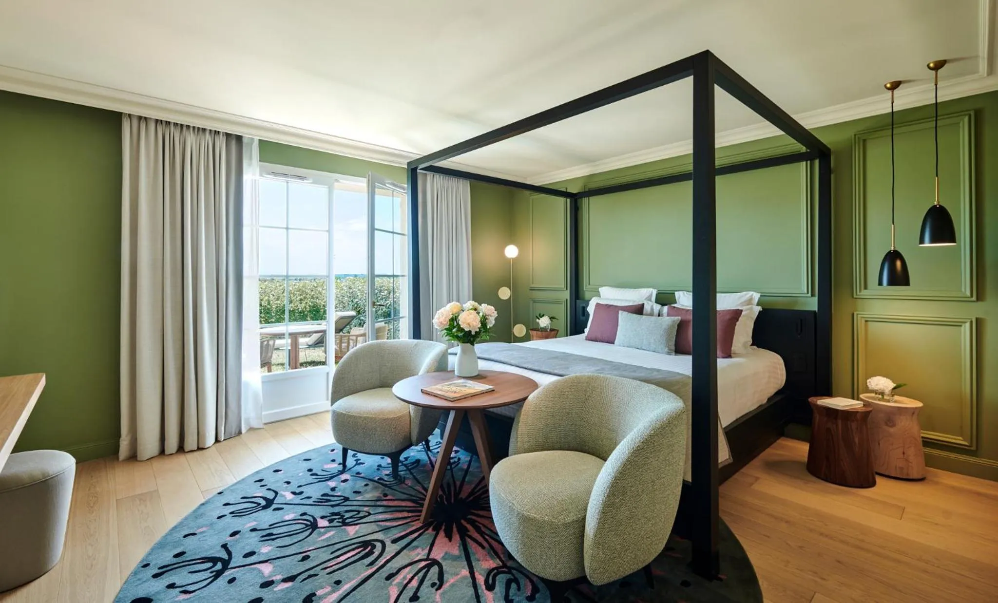 Bedroom, Bed in Château Hôtel Grand Barrail