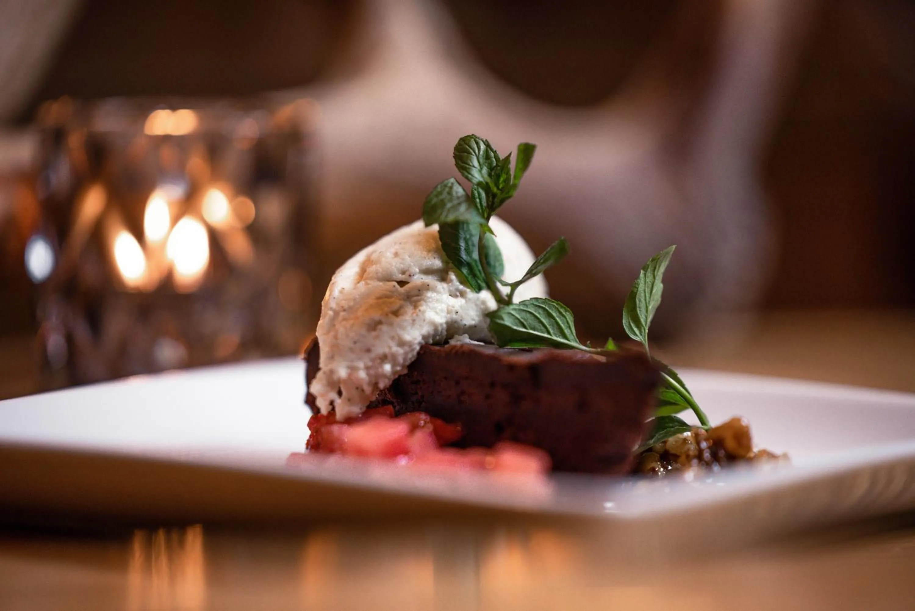 Restaurant/places to eat in Gallatin River Lodge