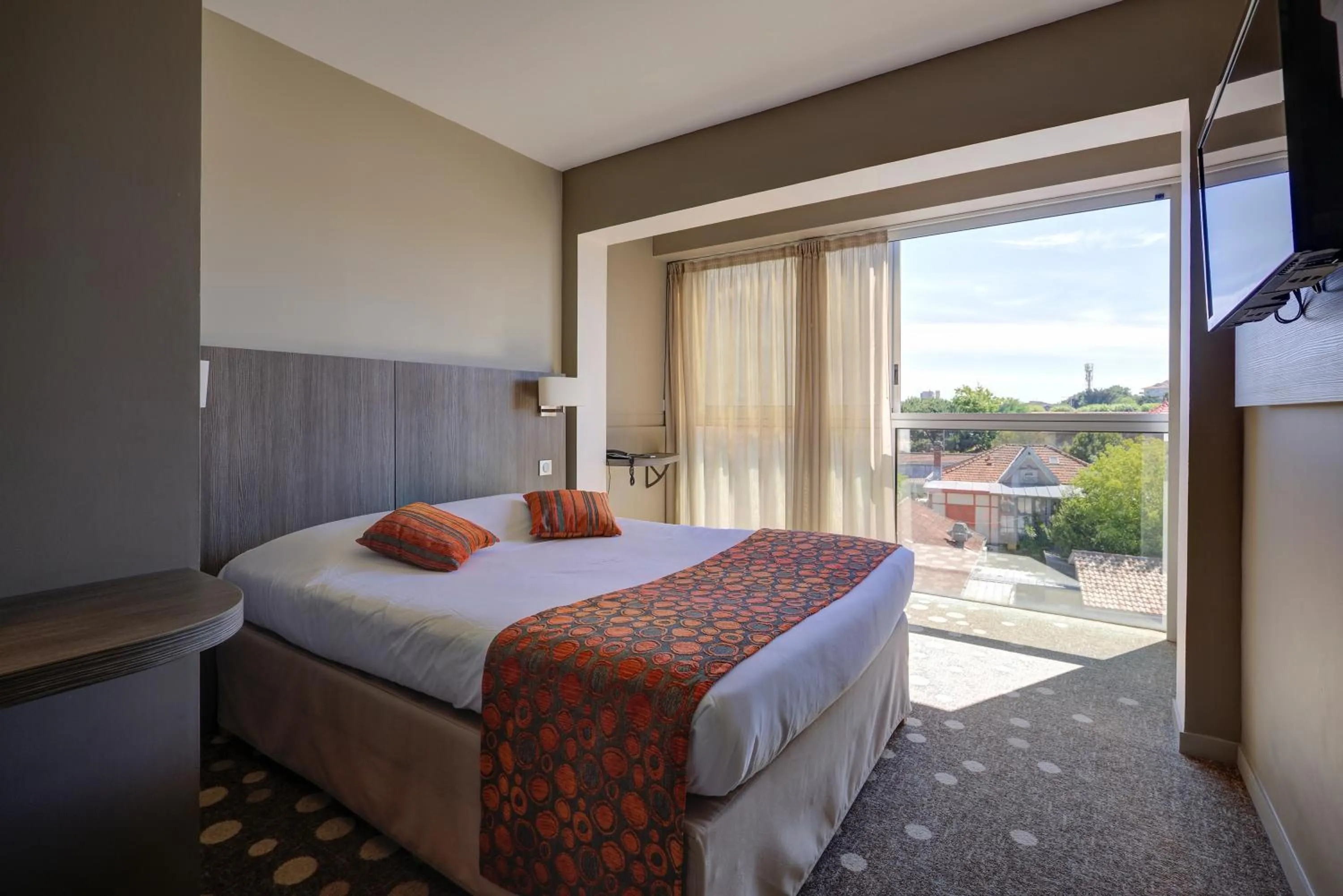 Photo of the whole room, Bed in Hôtel Le Nautic