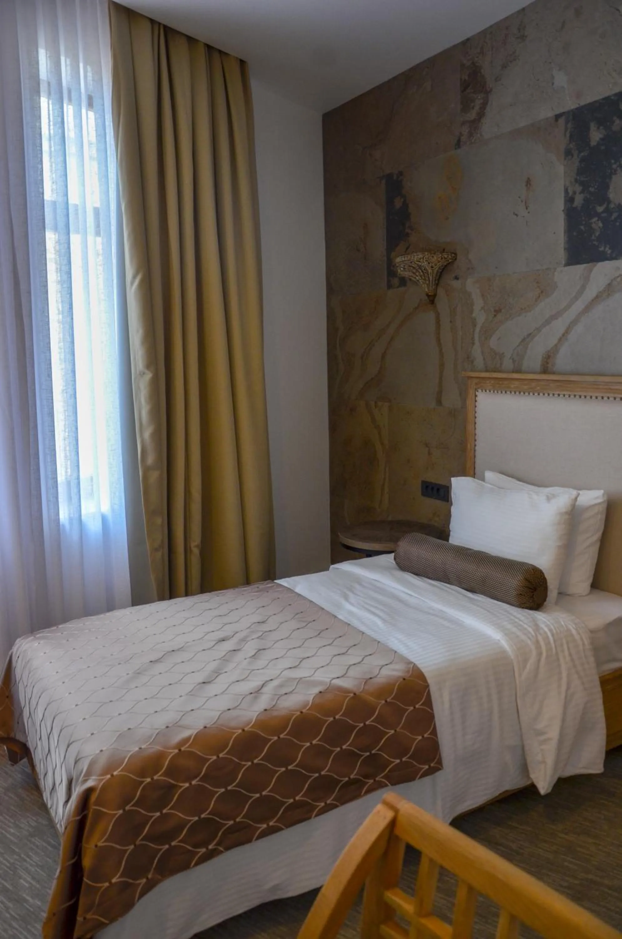 Bed in Shirvanshah Hotel