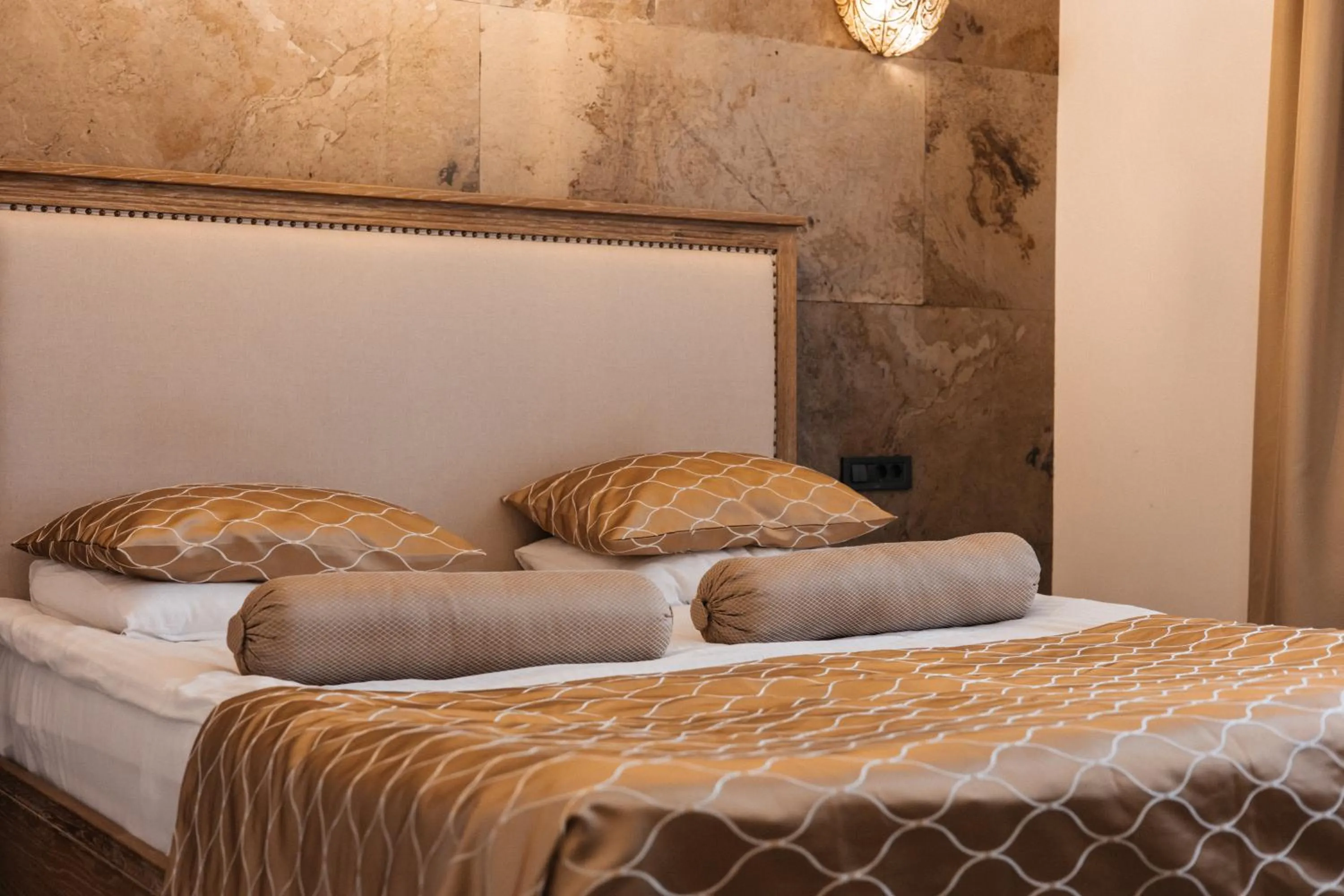 Bed in Shirvanshah Hotel