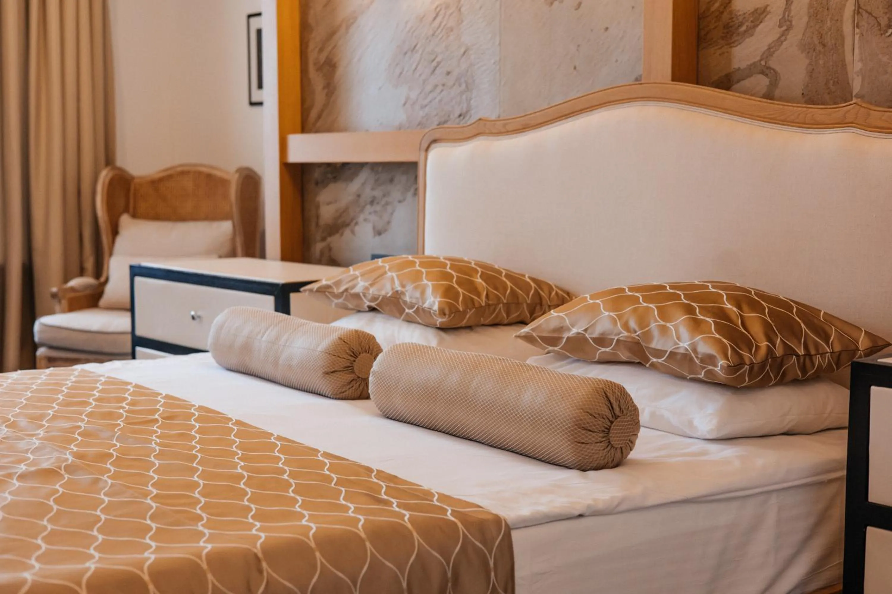 Bed in Shirvanshah Hotel