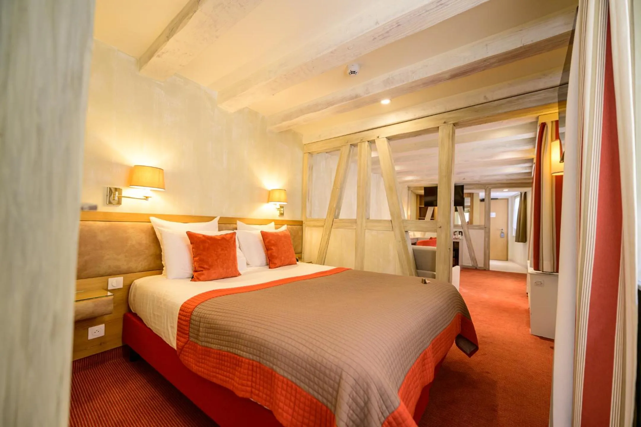 Bed in Hotel Beaucour