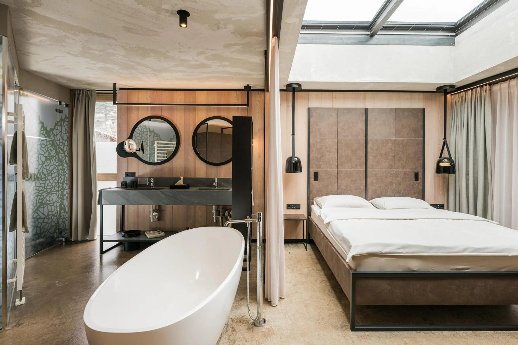 Photo of the whole room, Bed in Lindenhof Pure Luxury & Spa DolceVita Resort