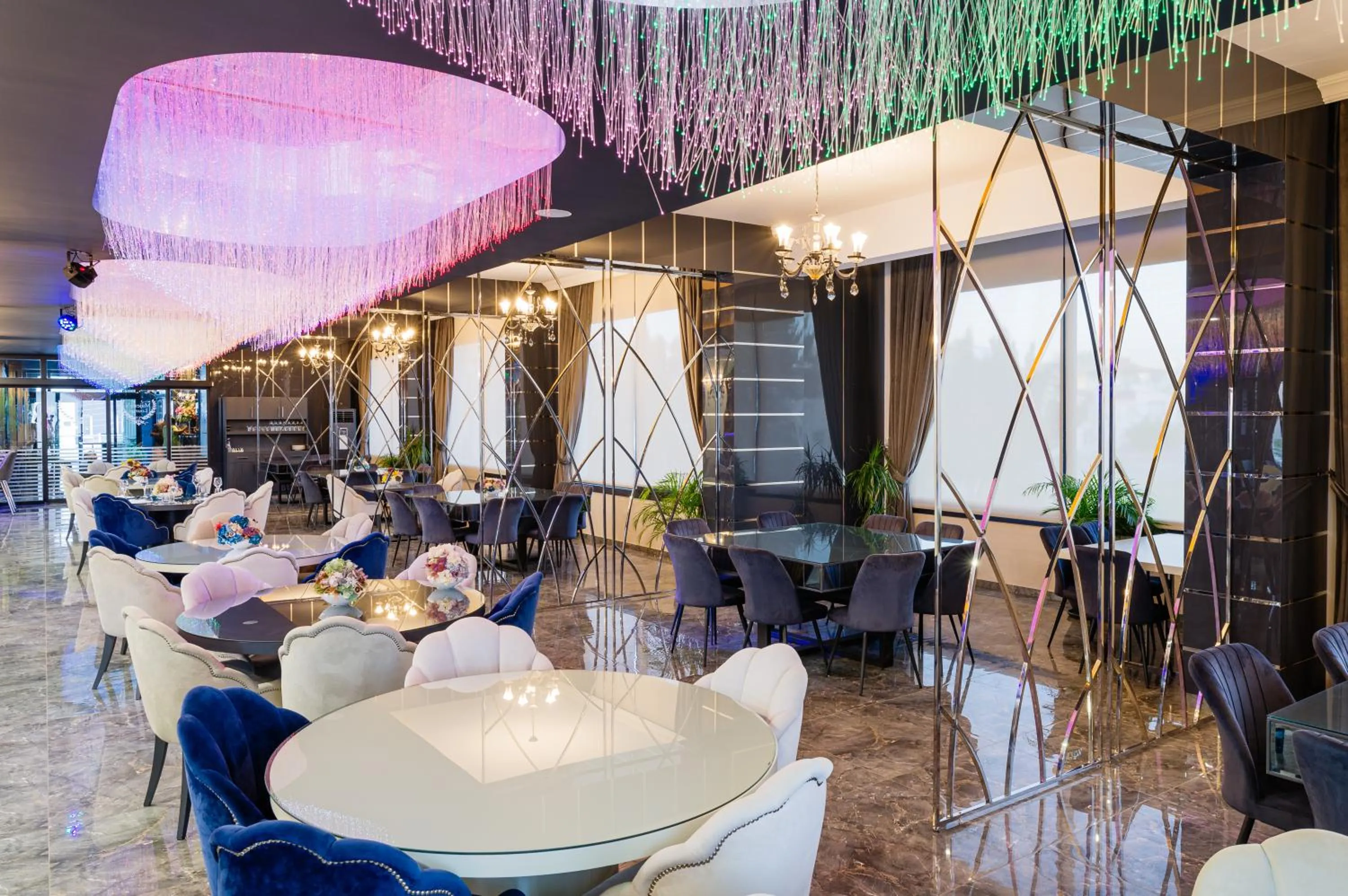 Lounge or bar in Royal Palace Hotel