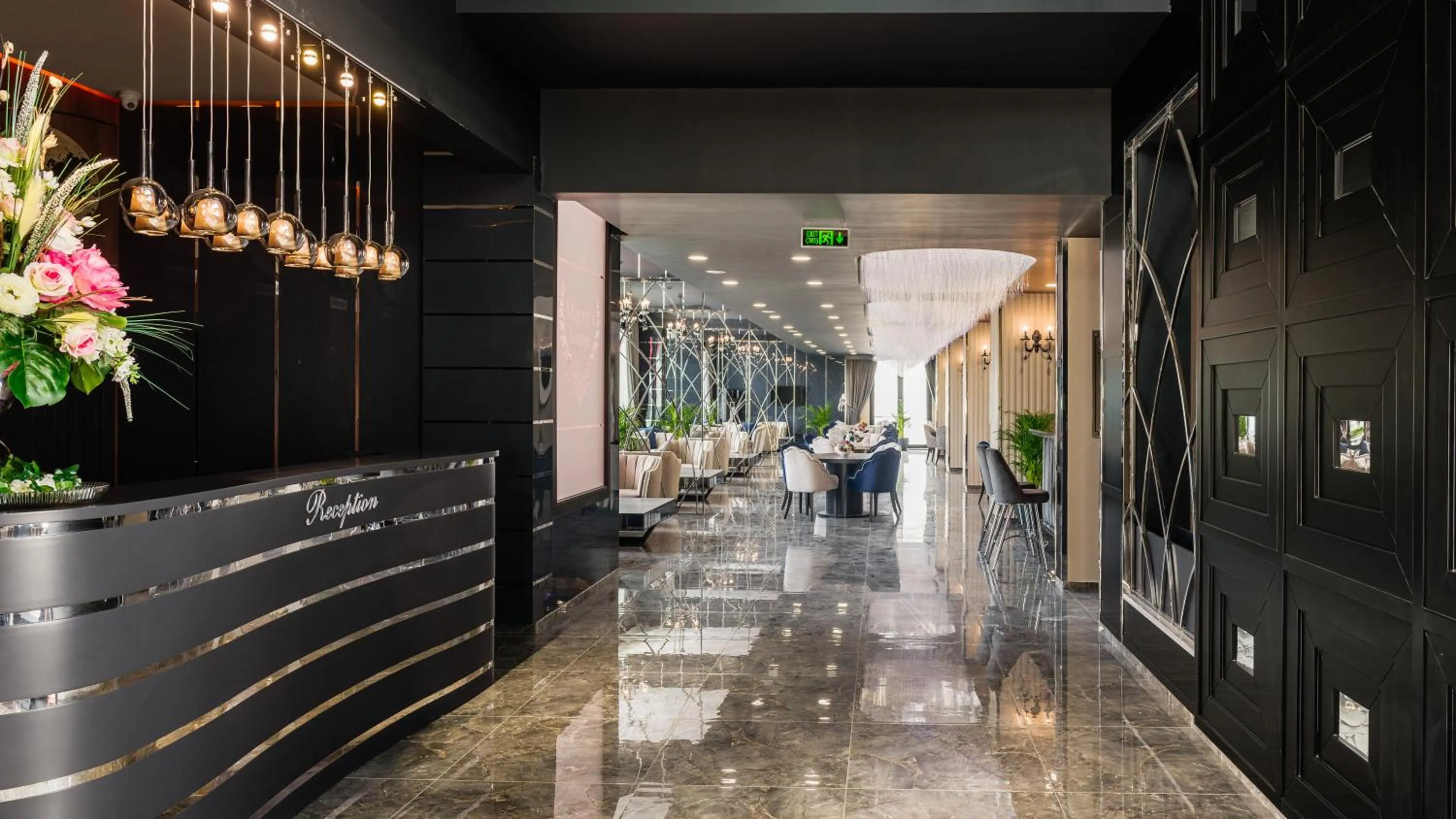 Lobby or reception in Royal Palace Hotel