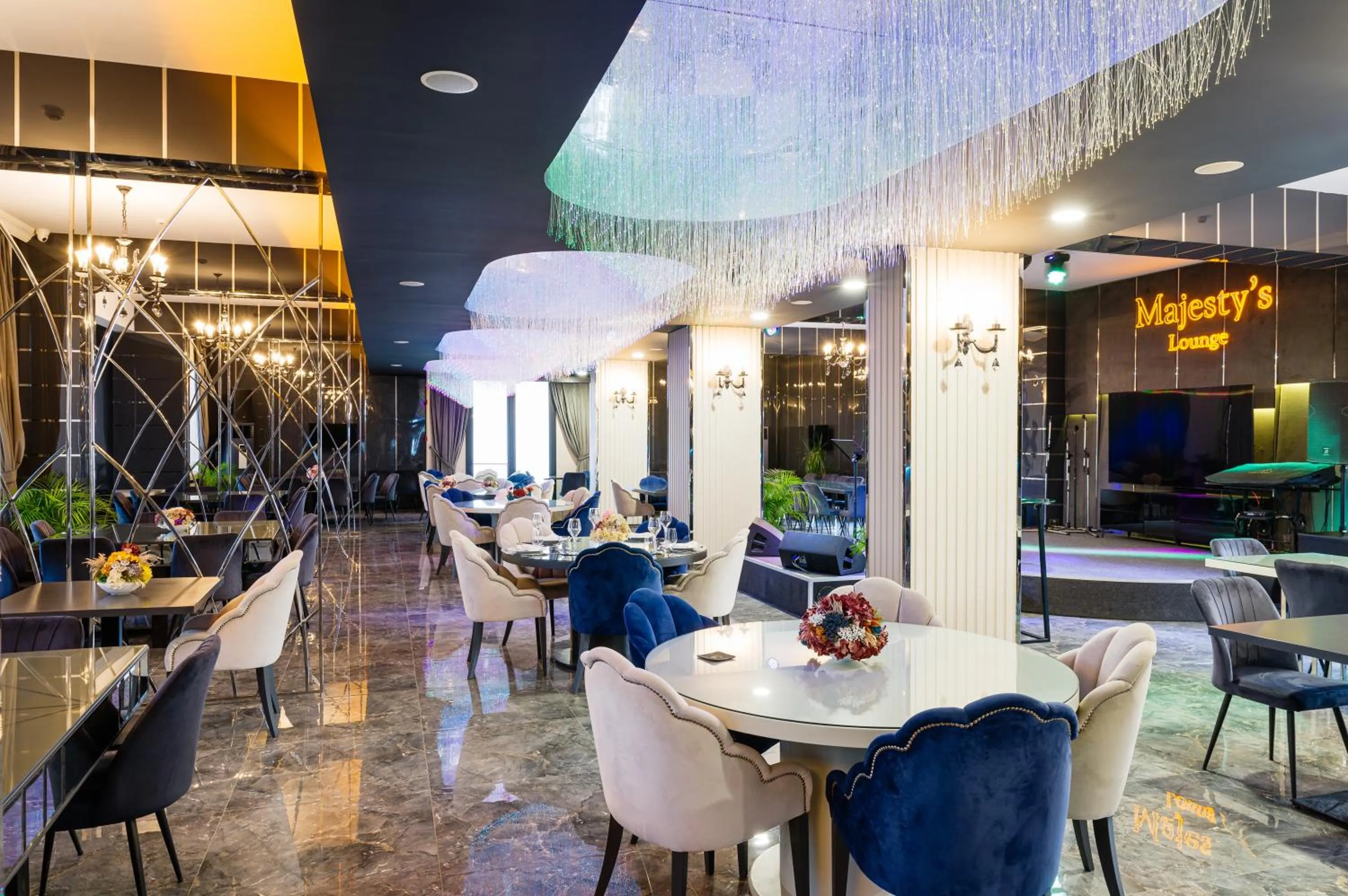 Lounge or bar in Royal Palace Hotel