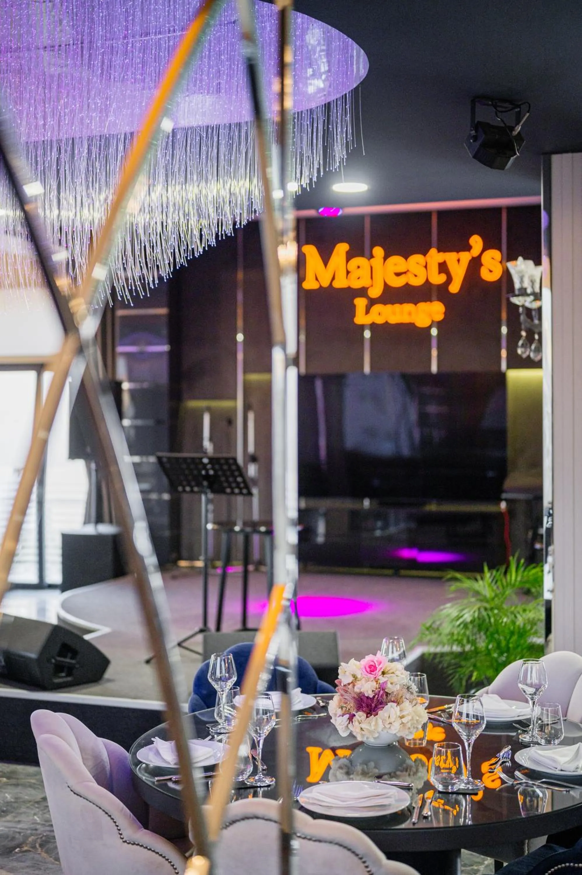 Lounge or bar in Royal Palace Hotel