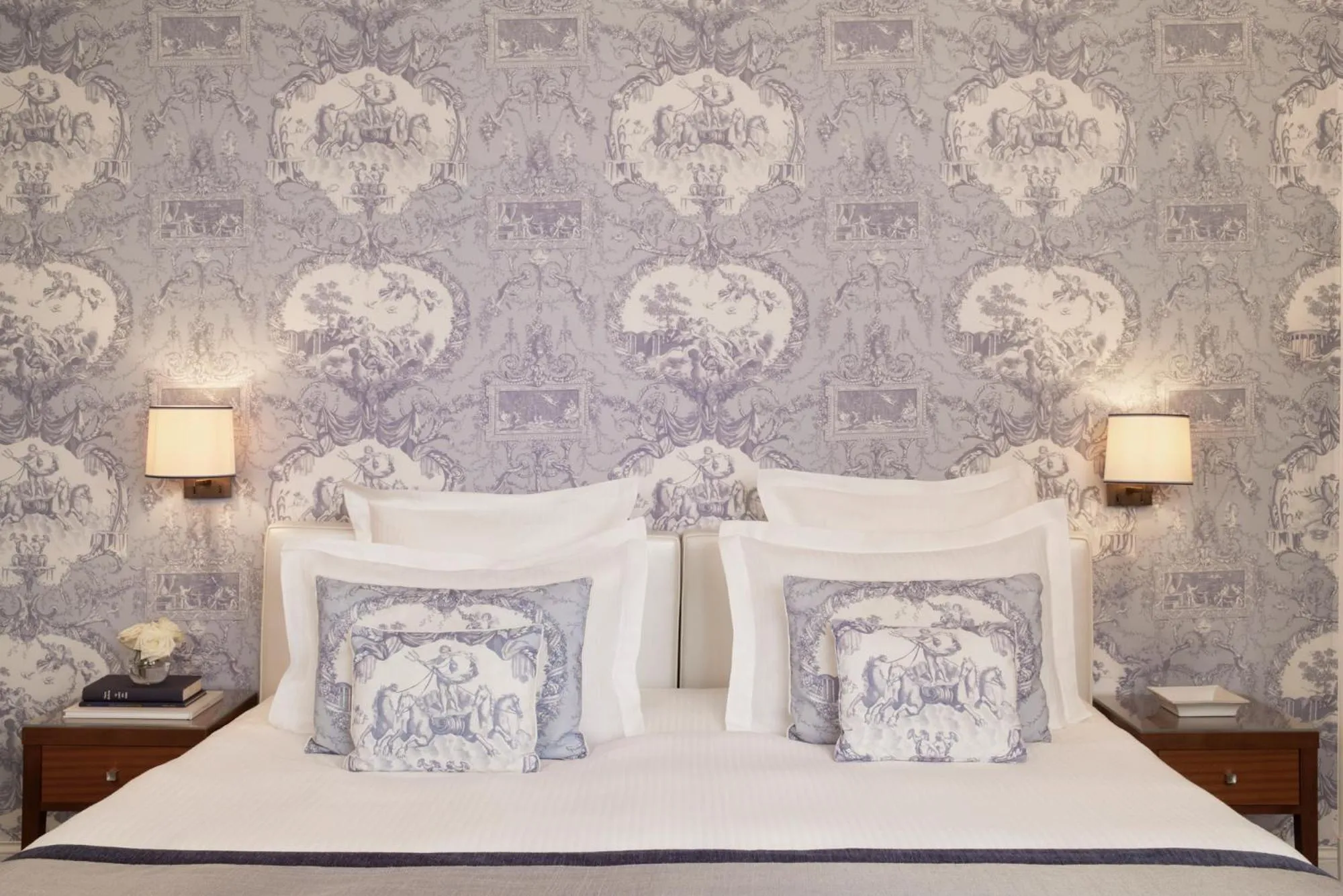 Bed in Hôtel Barrière Le Normandy